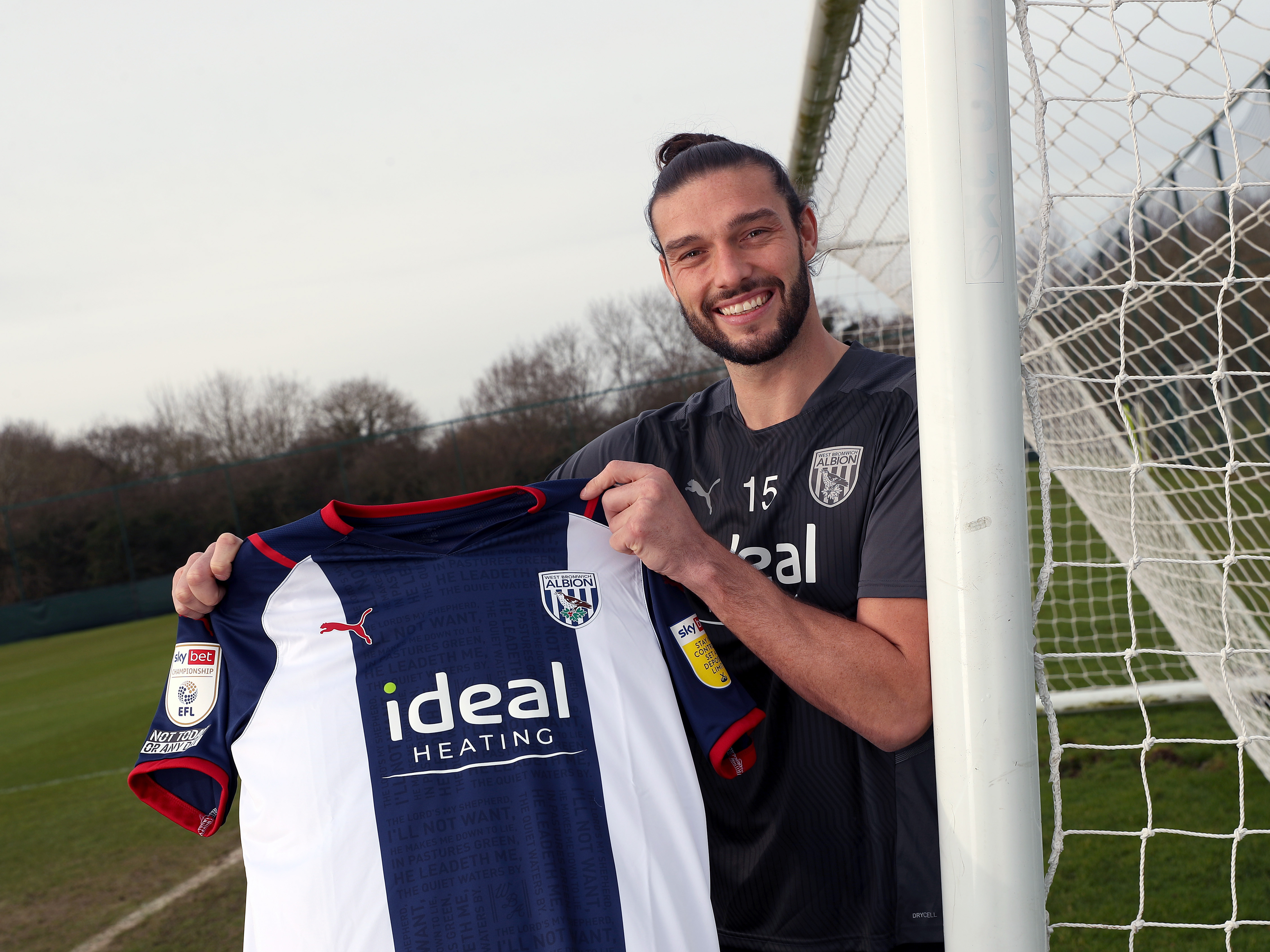 Albion confirm Carroll capture