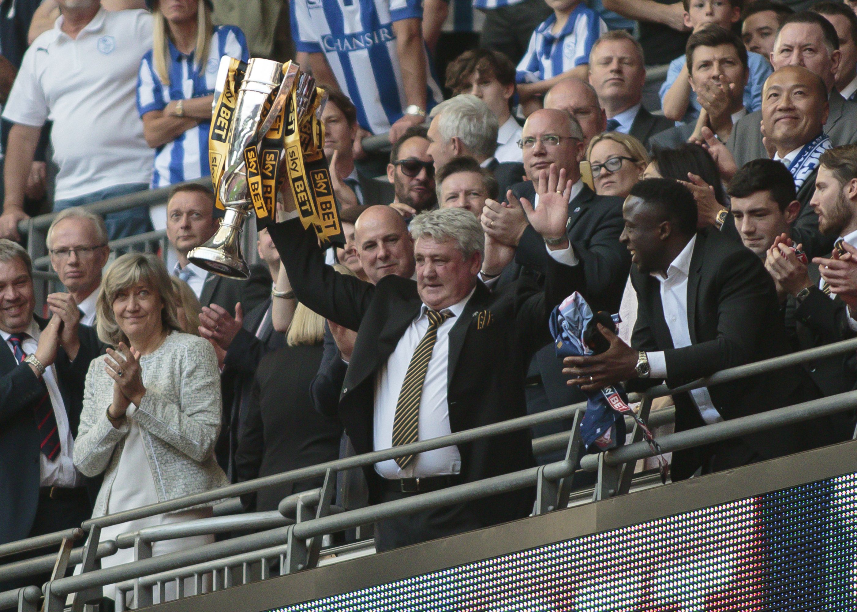 Hull City 0-2 West Brom: Steve Bruce finally claims first Baggies