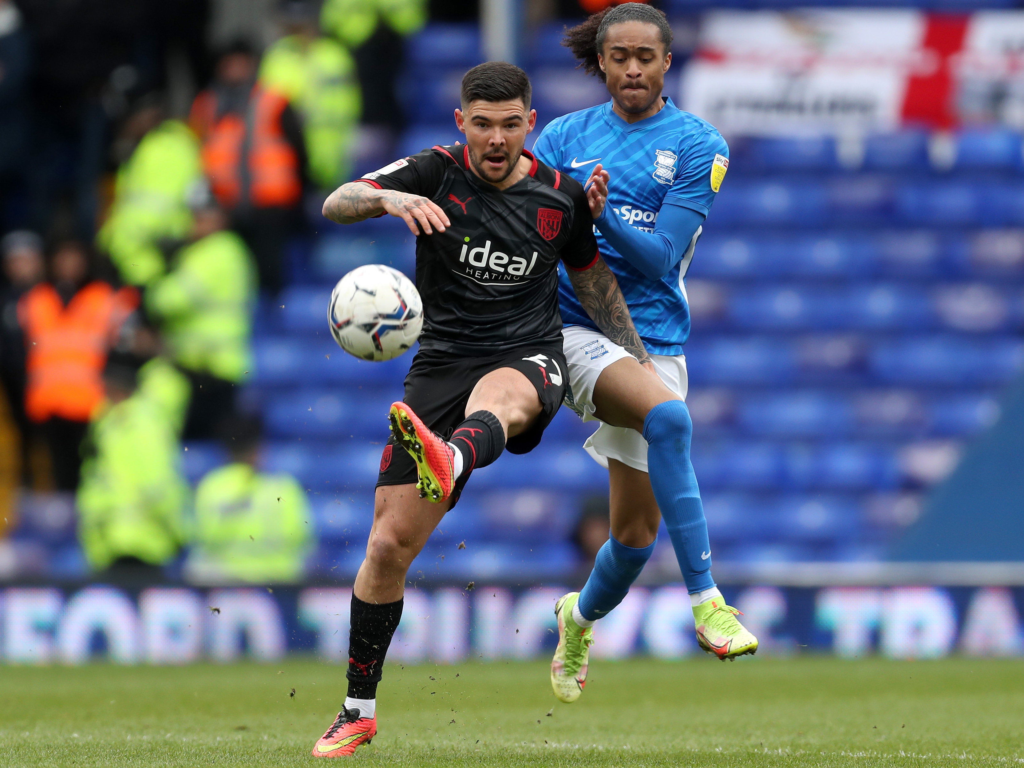 Alex Mowatt on the ball against Blues