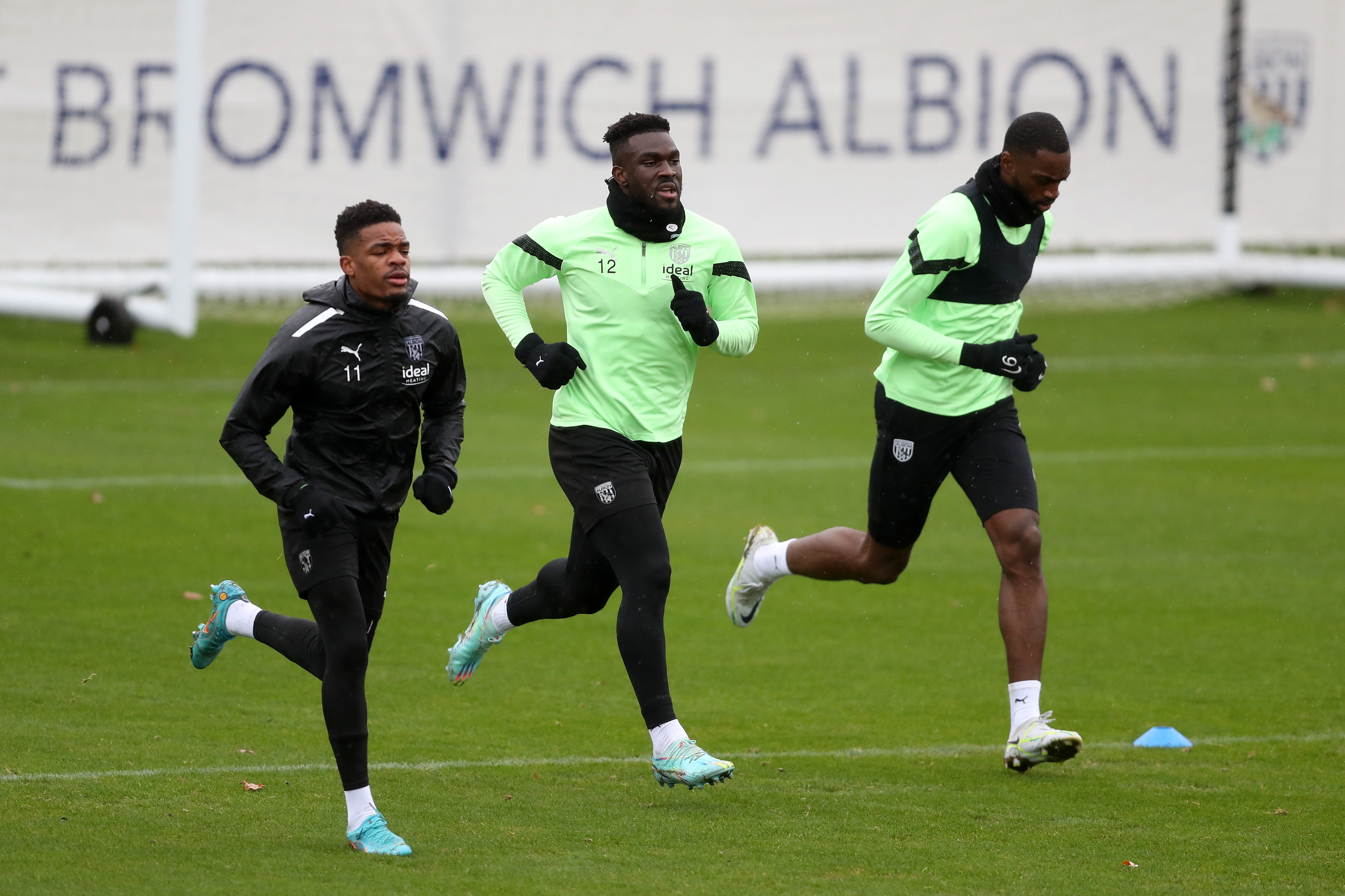 Daryl Dike, Grady Diangana and Semi Ajayi in Albion training.