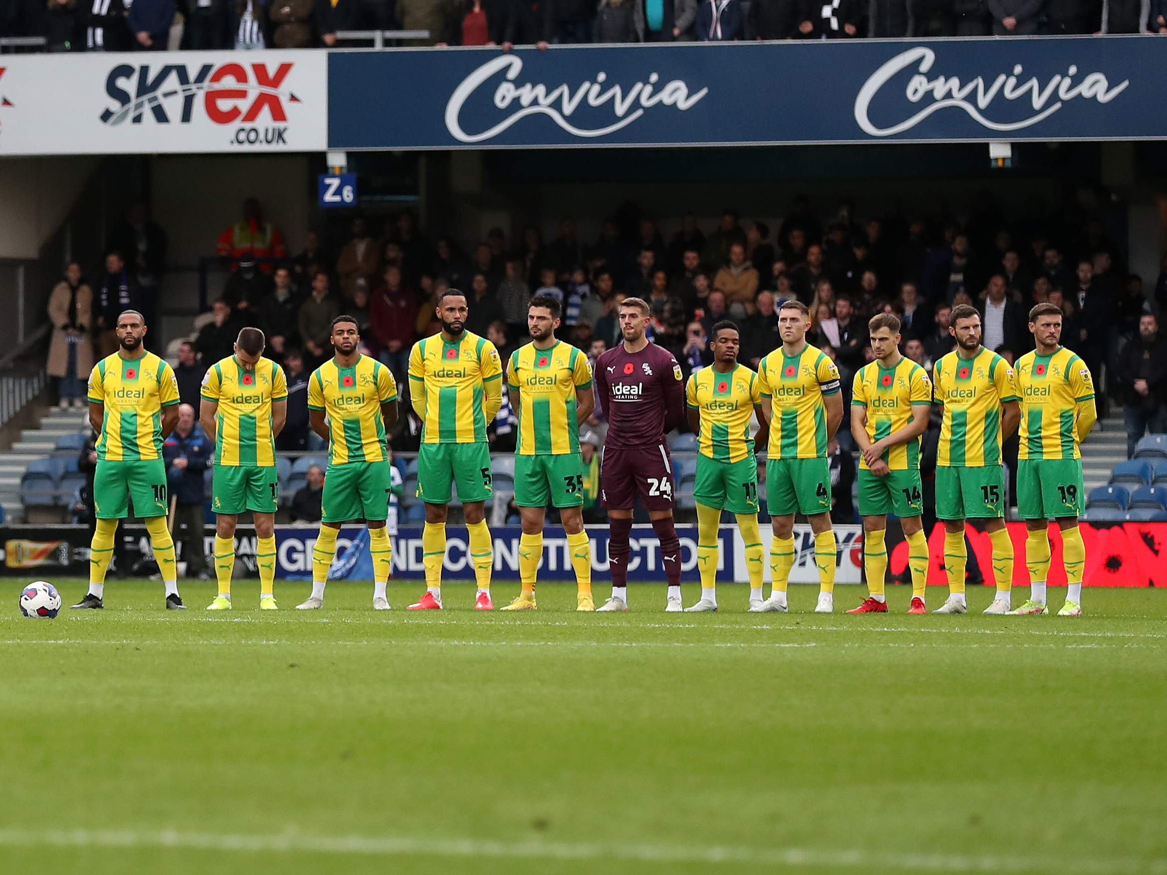An image of the Albion starting eleven paying their respects ahead of the Remembrance fixture against QPR