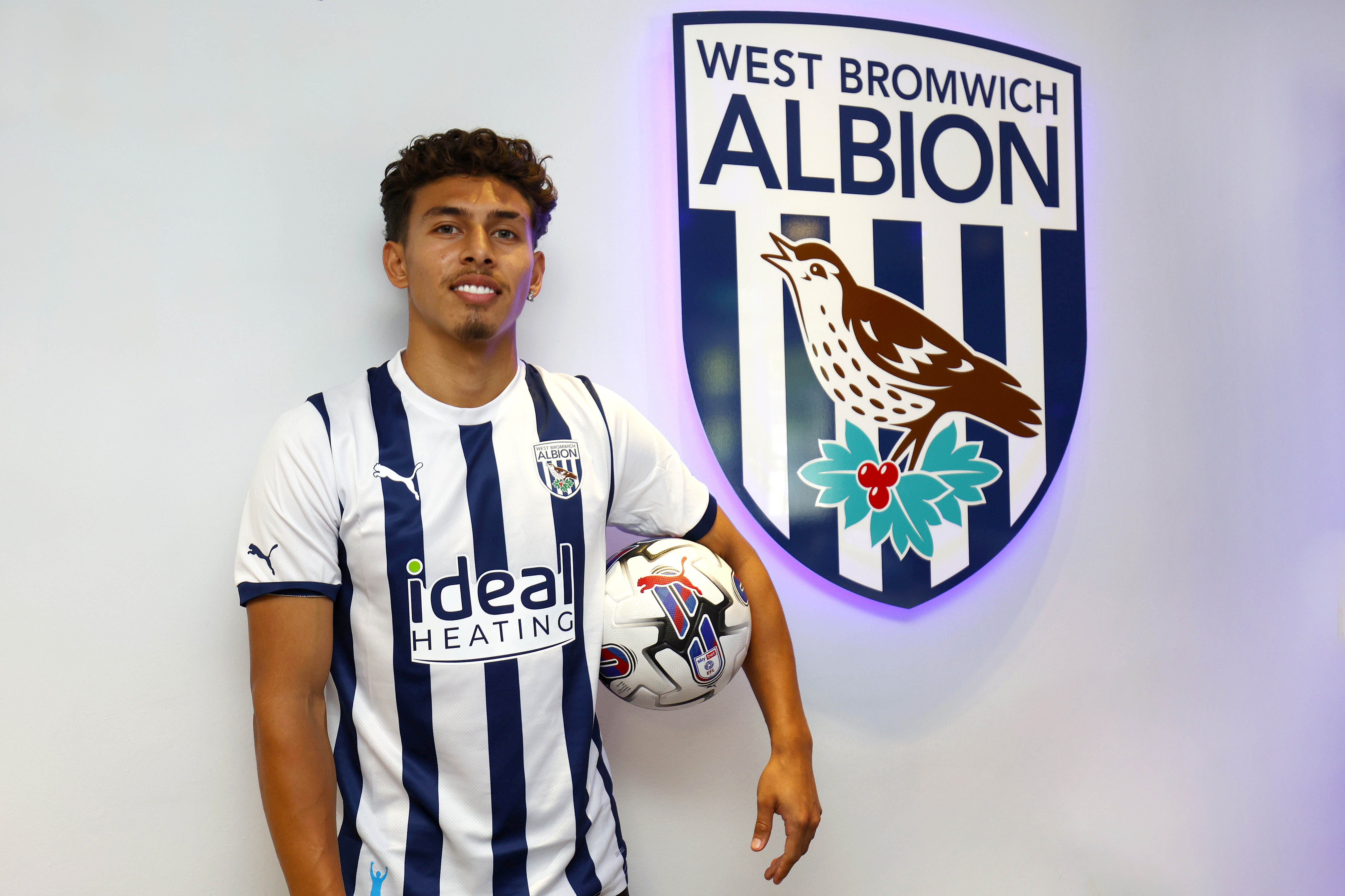 Albion sign Jeremy Sarmiento on loan from Brighton | West Bromwich Albion