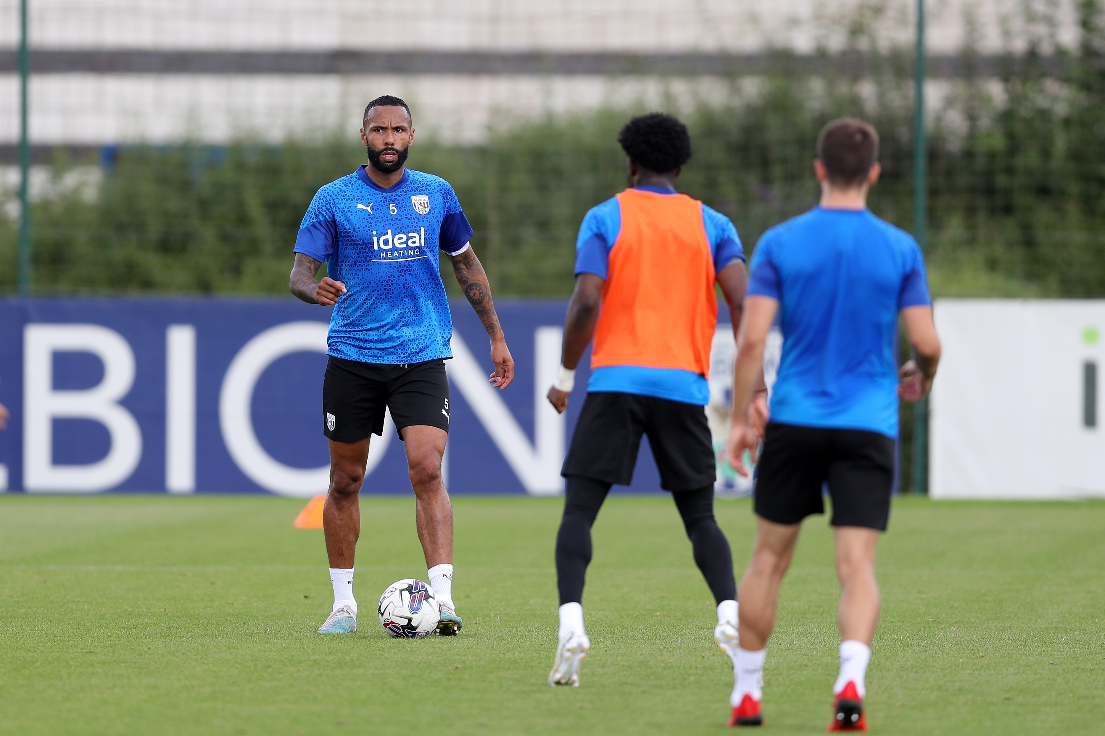 Kyle Bartley on the ball in training 