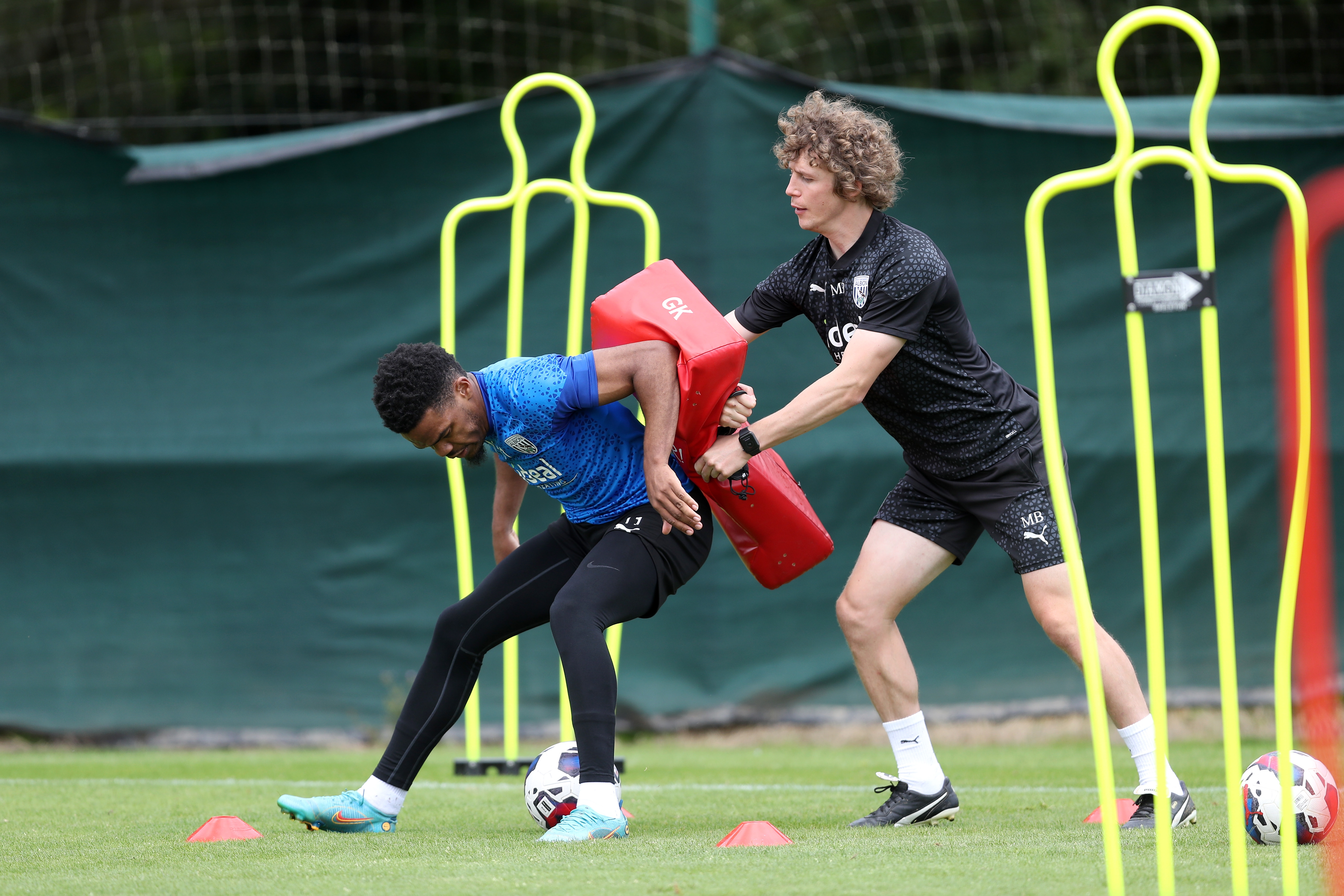 Grady Diangana shielding the ball in training