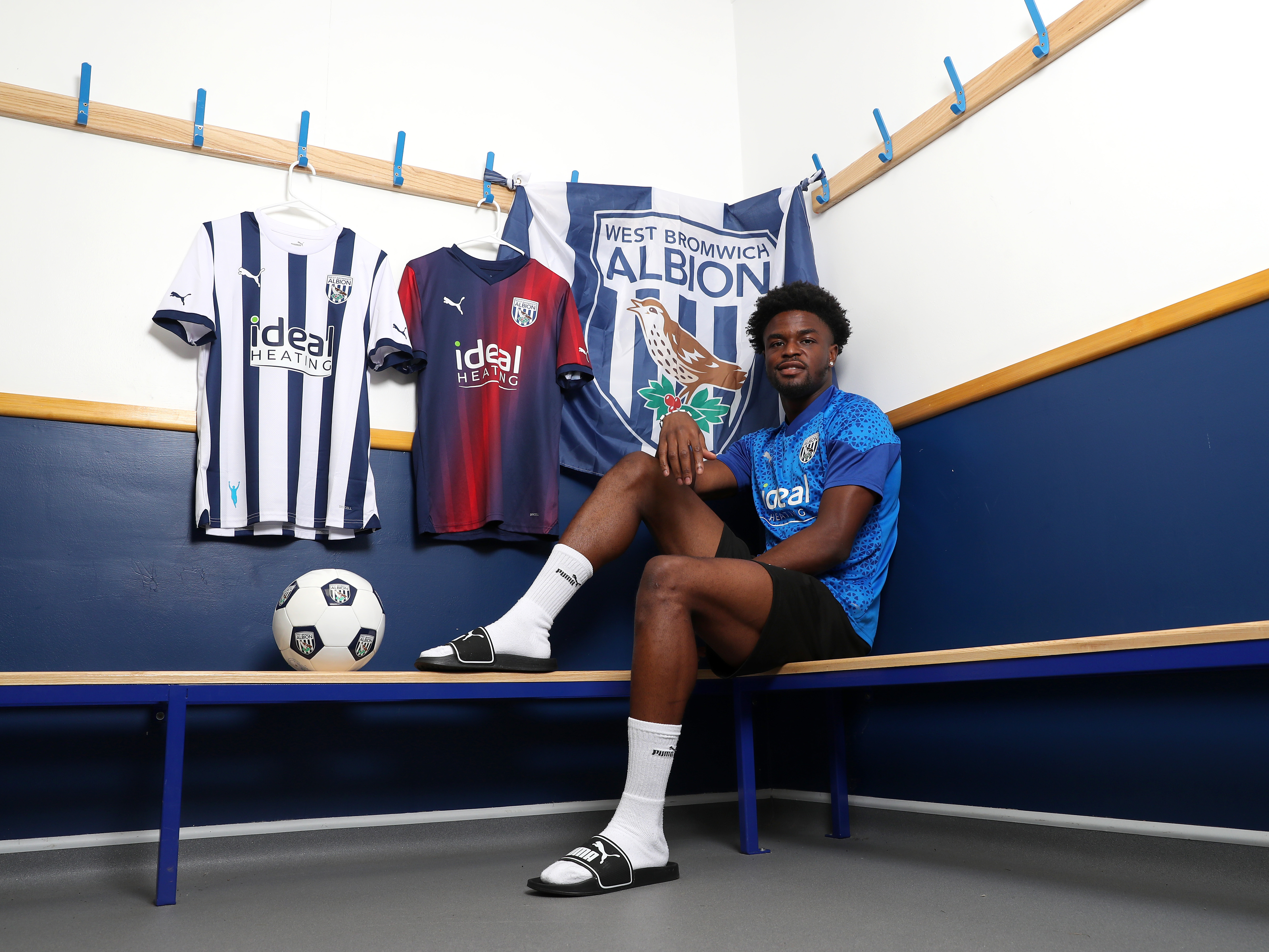 An image of Josh Maja in the dressing room