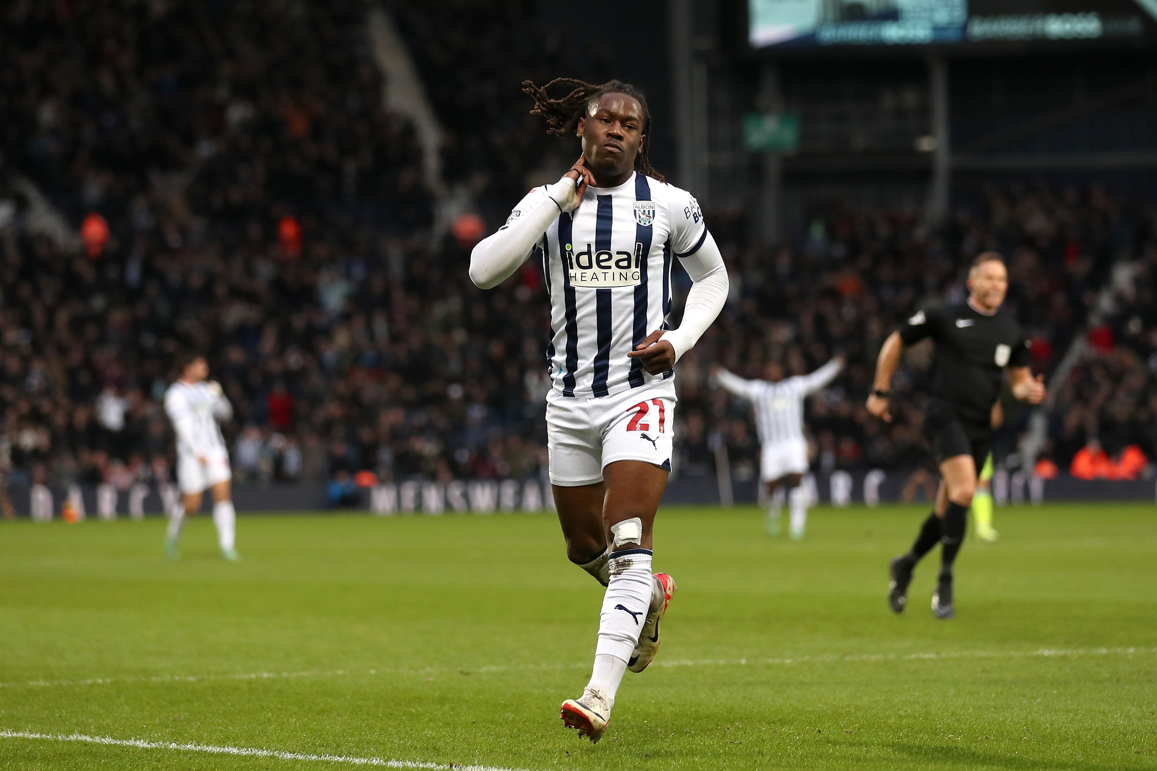 Brandon Thomas-Asante celebrates scoring against Blackburn