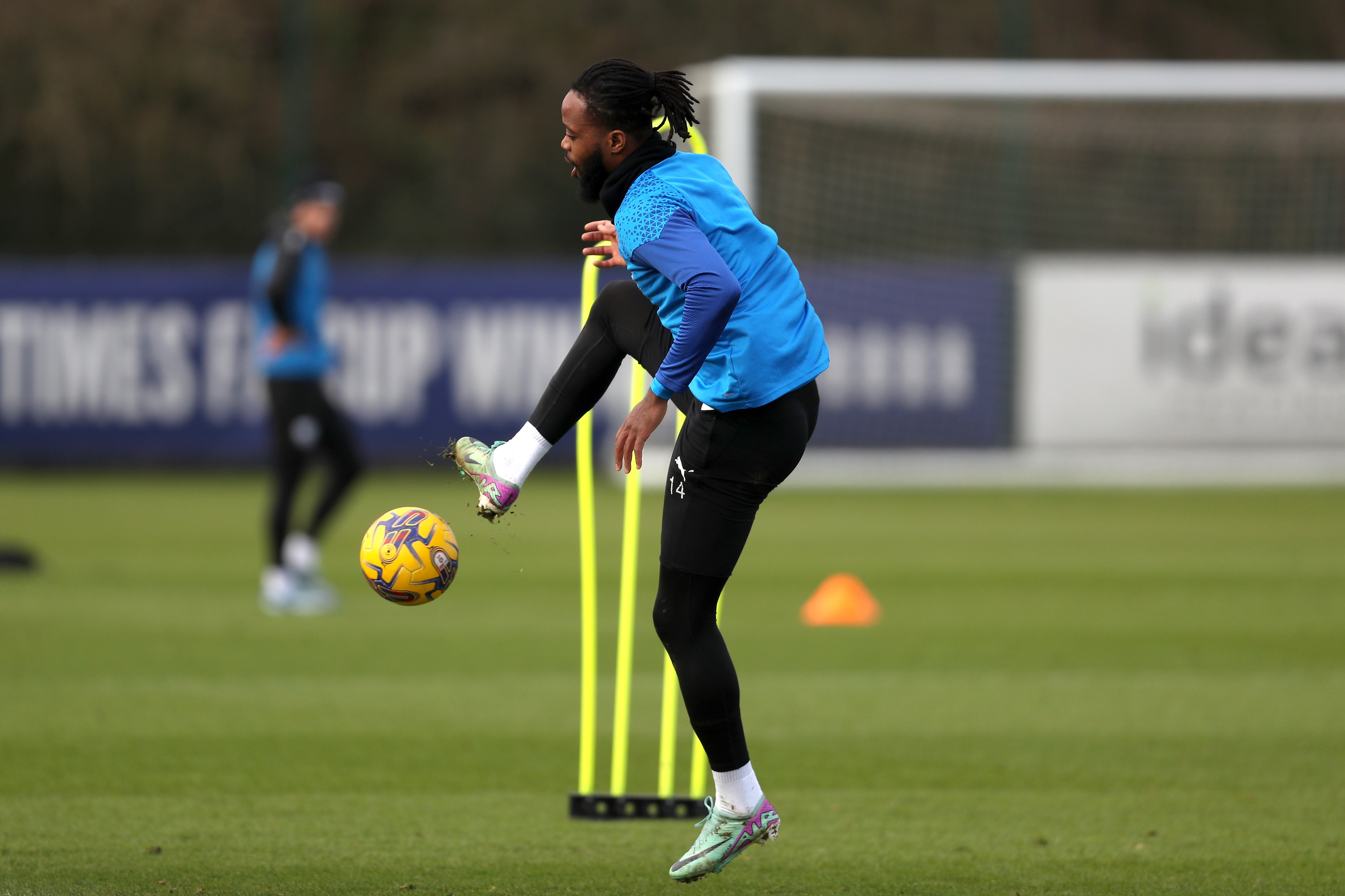 Nathanial Chalobah controls the ball in training 