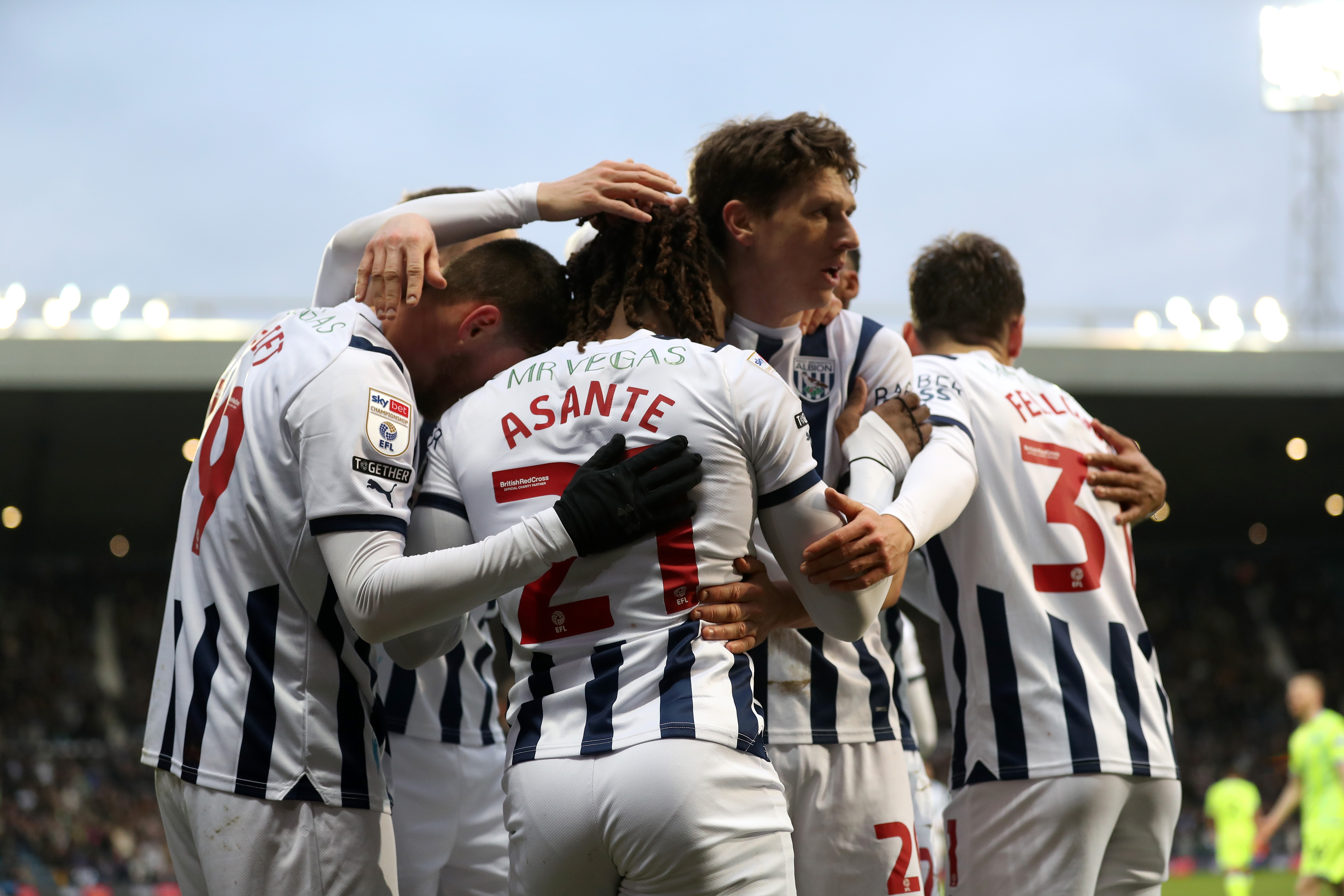 Albion players celebrate with Brandon Thomas-Asante after his goal against Blackburn