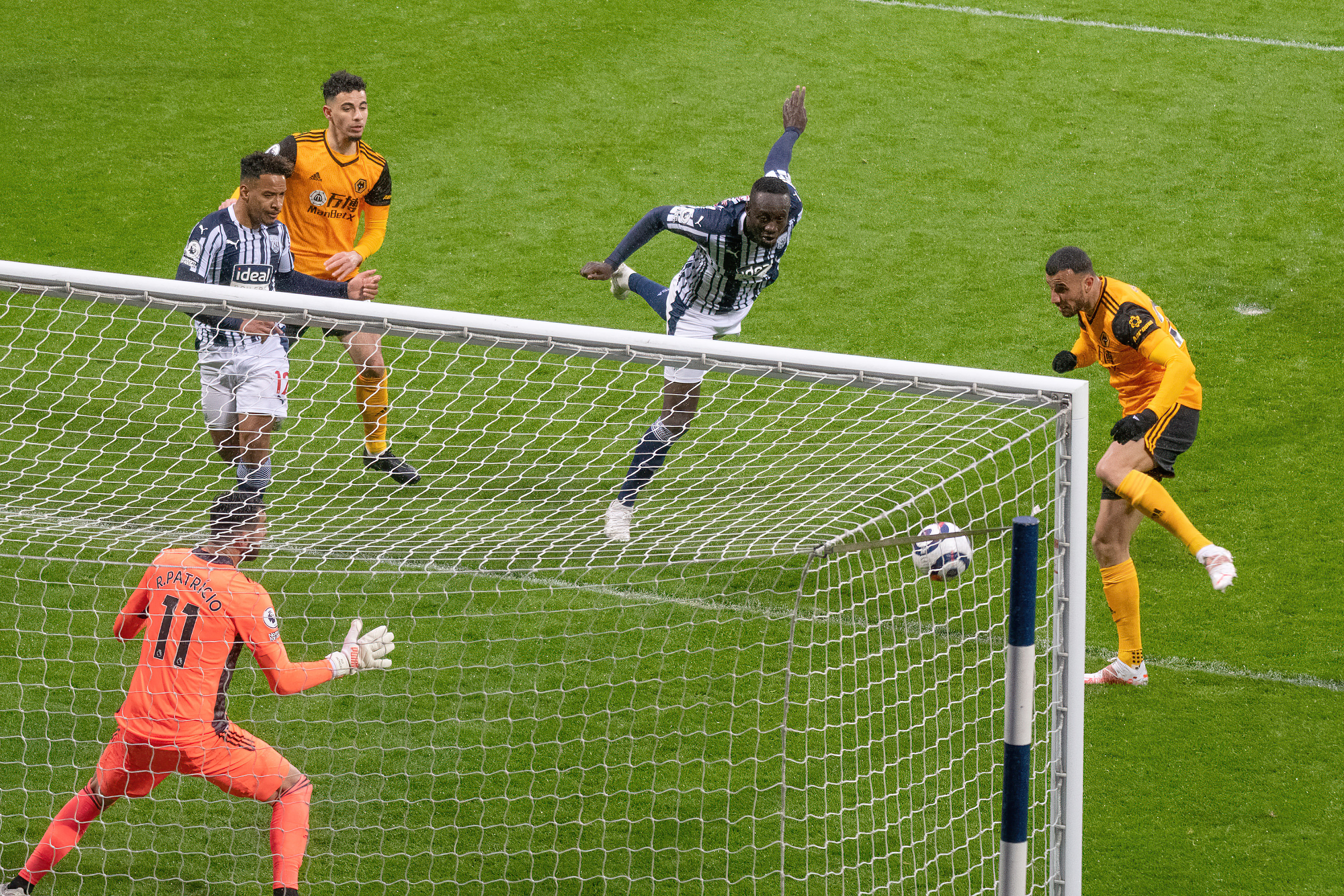 Mbaye Diagne scores a header against Wolves in May 2021