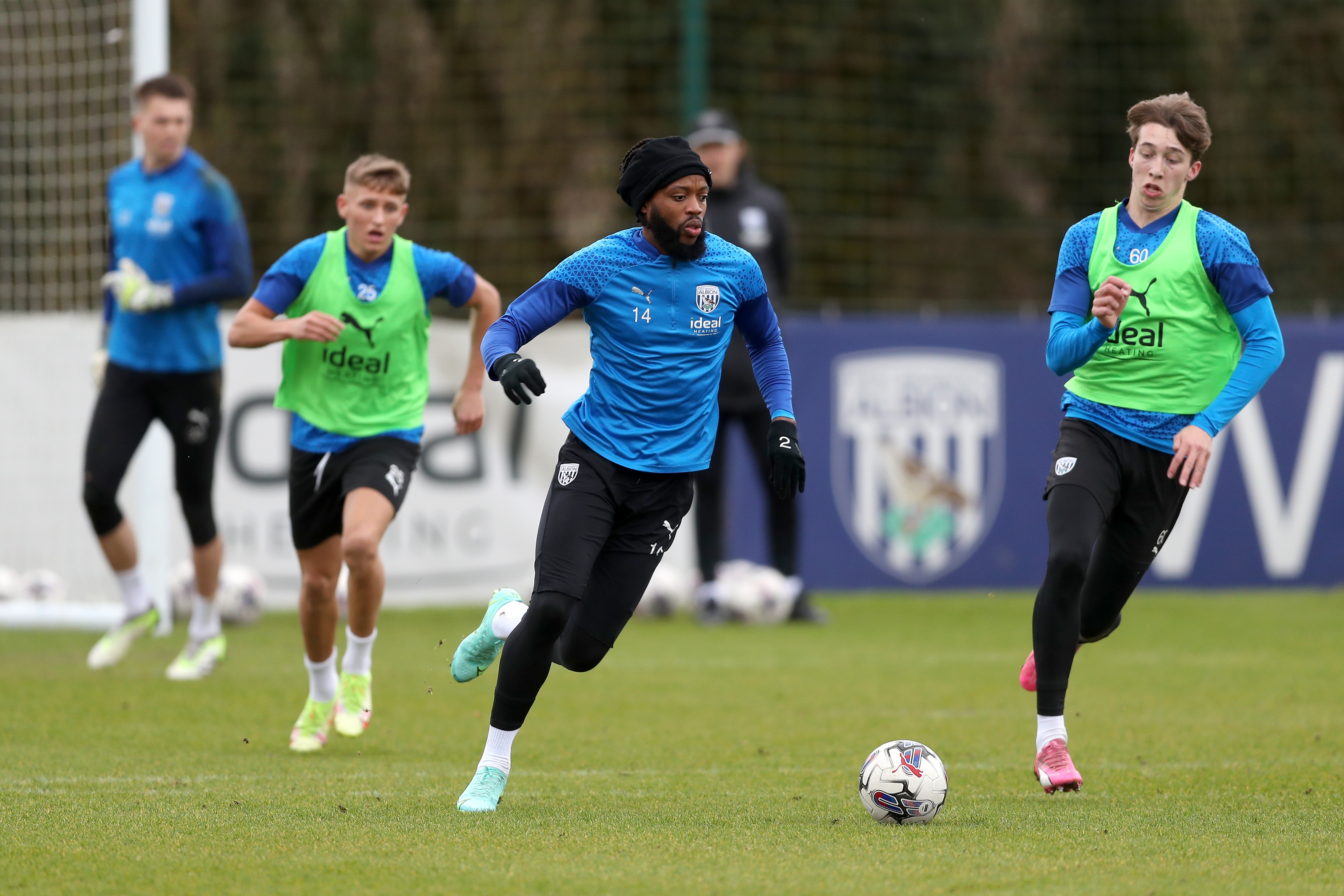 Nathaniel Chalobah running with the ball during a training session