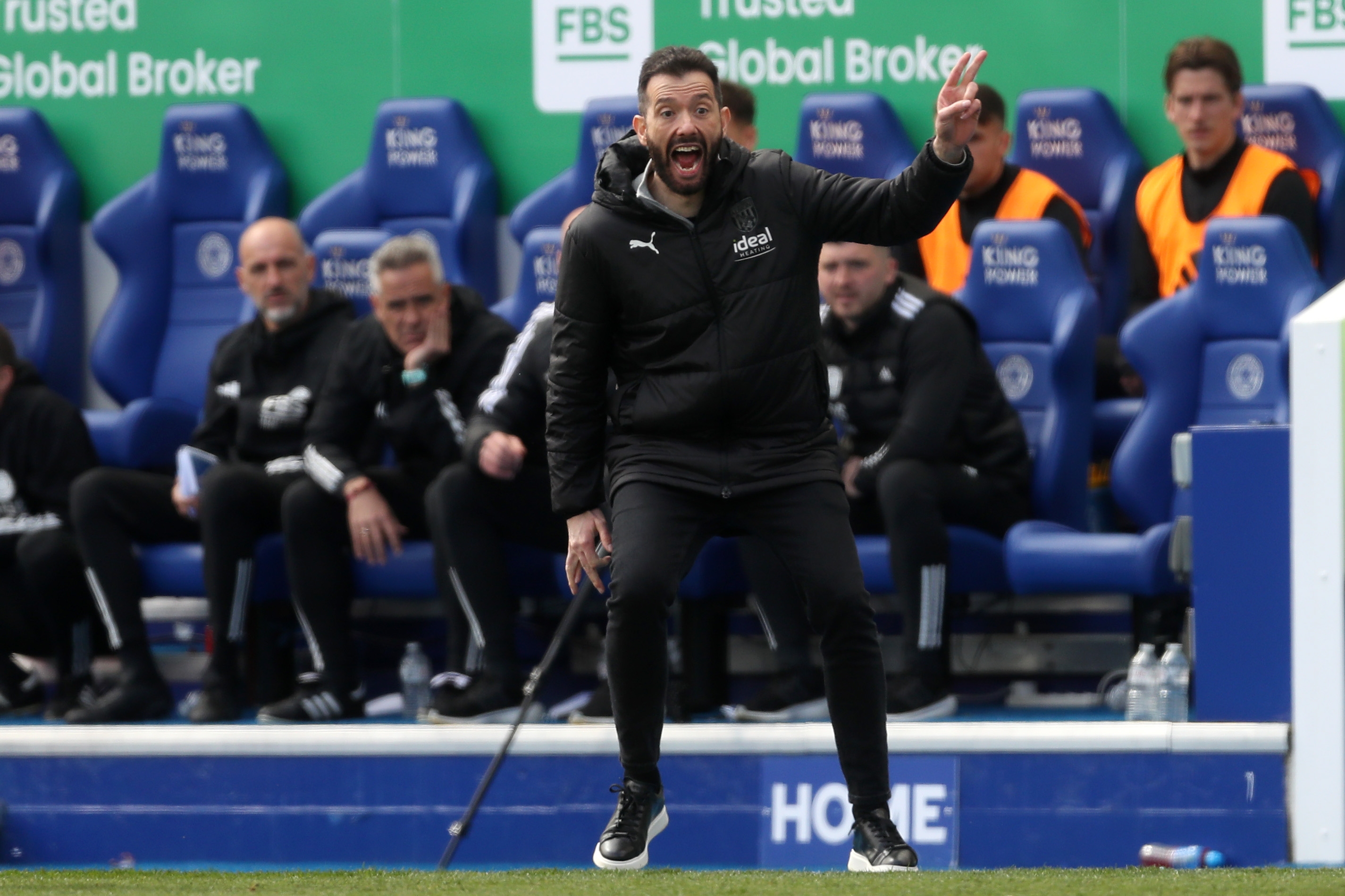 Carlos Corberán shouting on the sidelines against Leicester City 