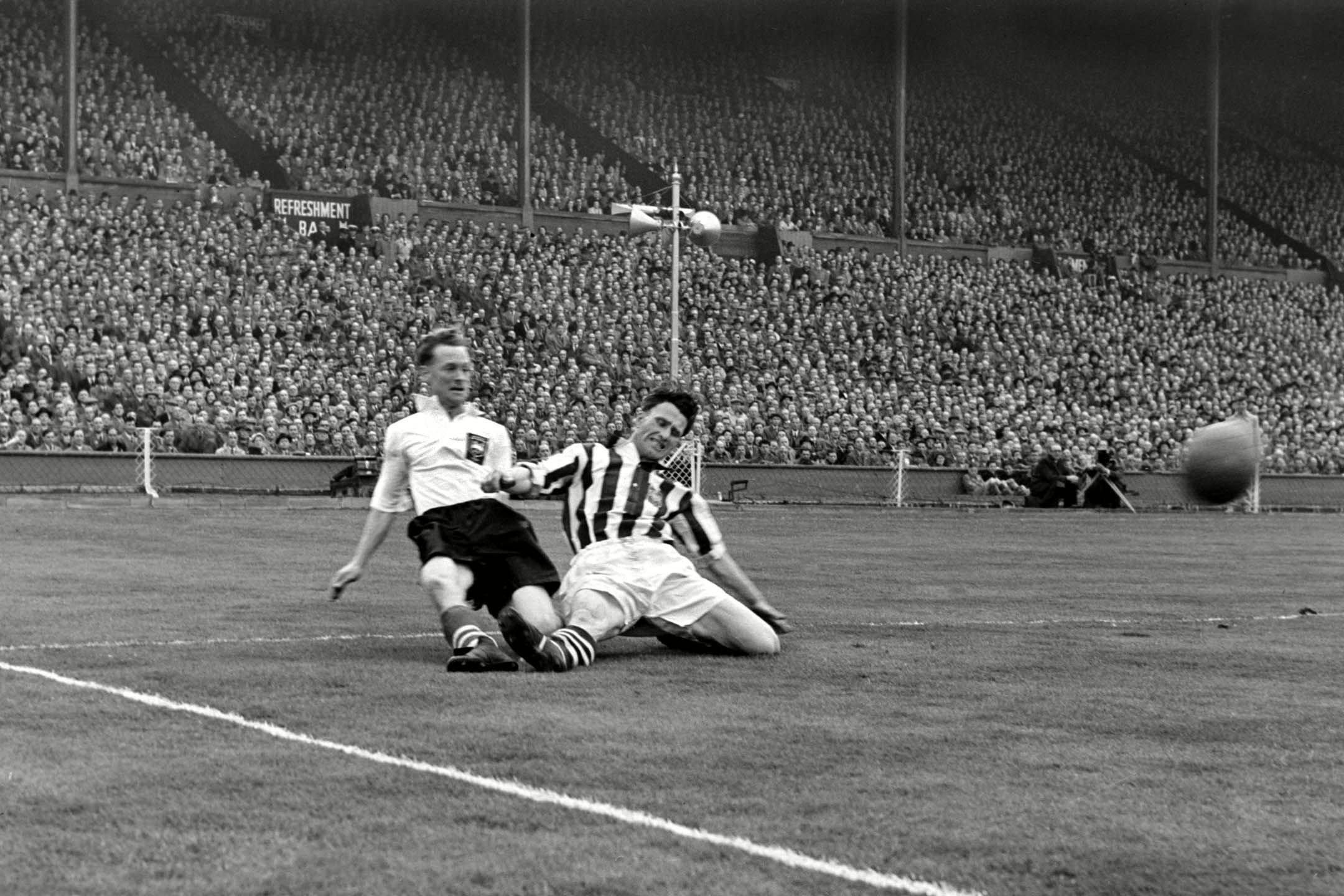 Action from the 1954 FA Cup final