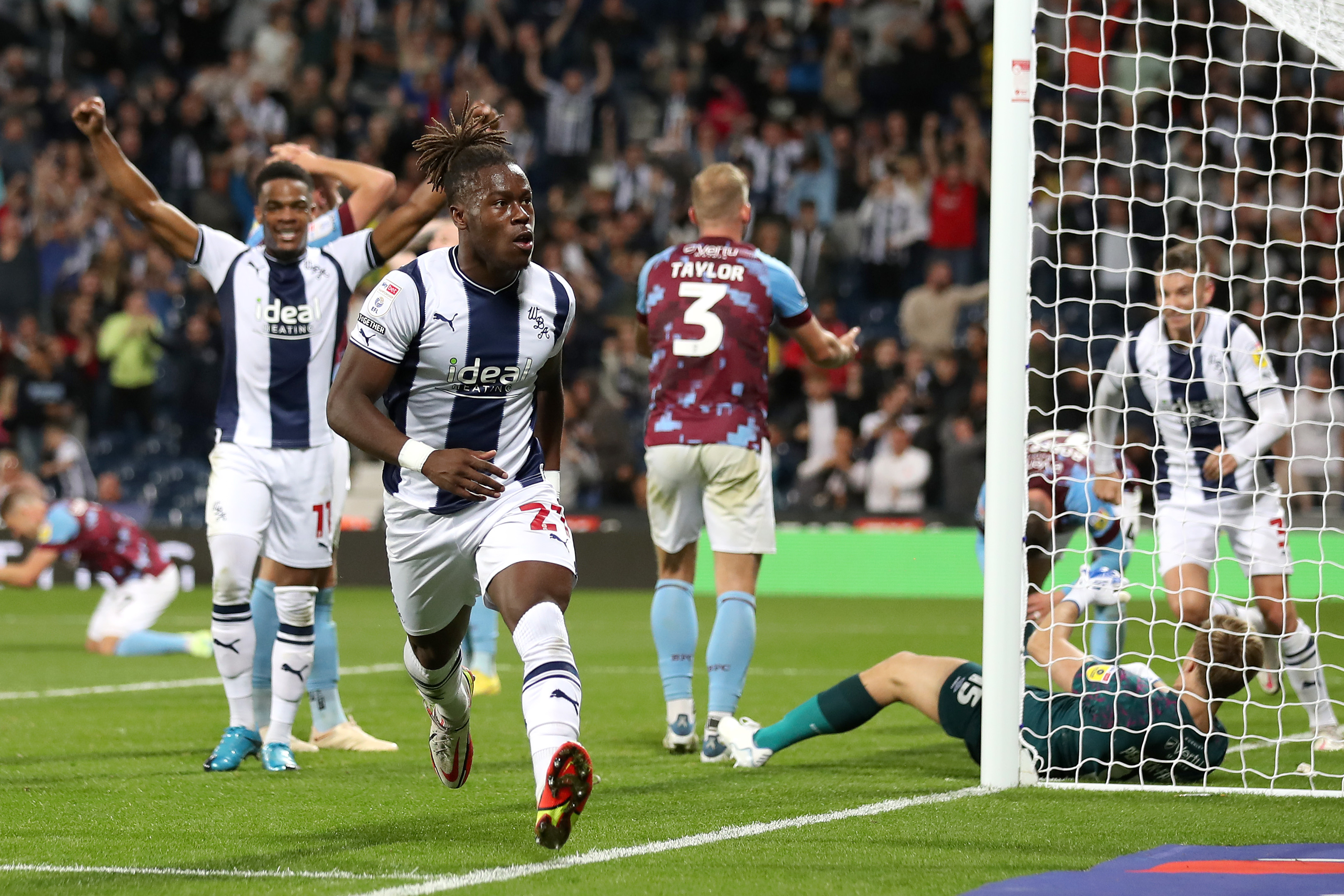 Brandon Thomas-Asante celebrates scoring against Burnley