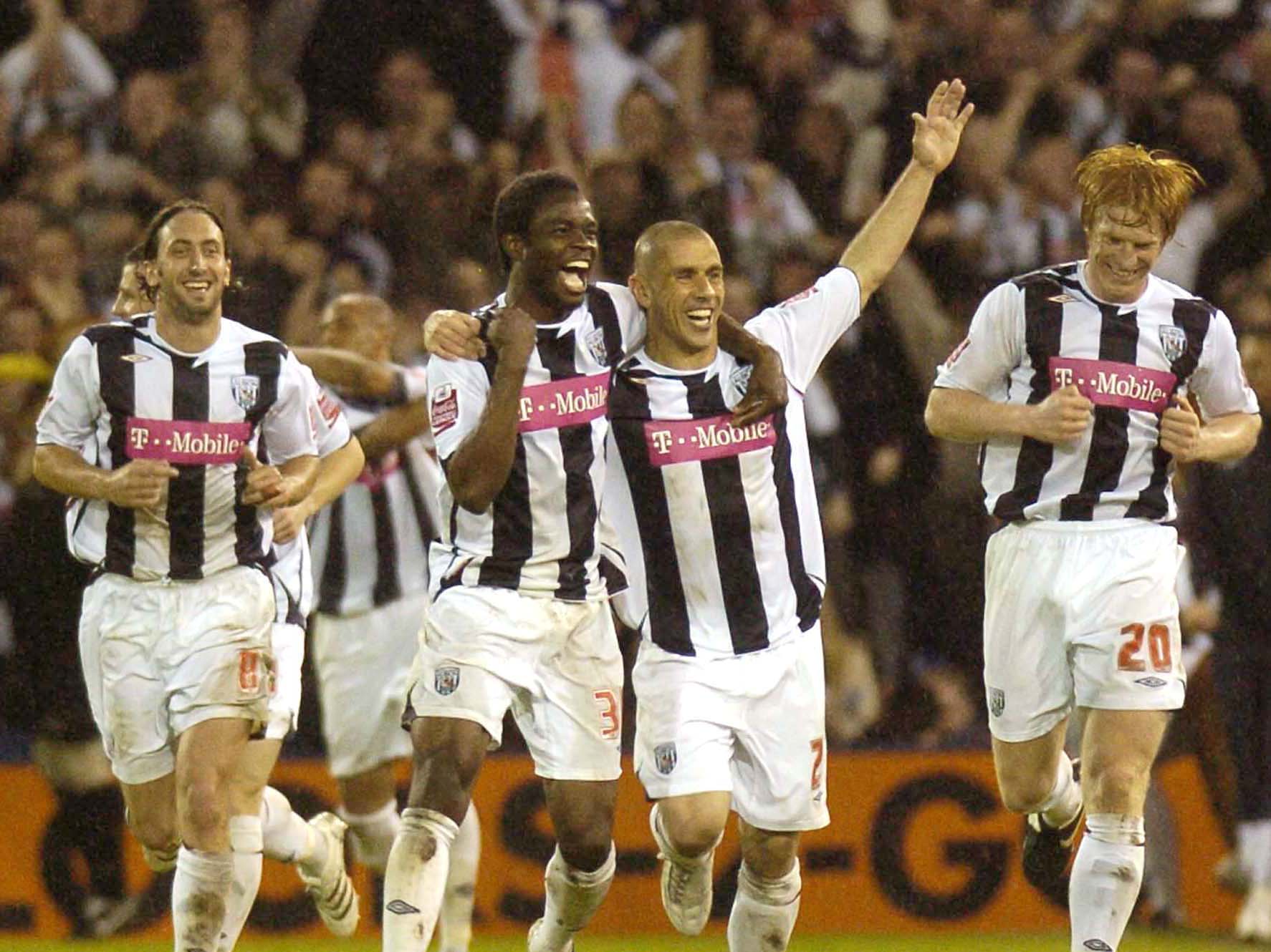 Kevin Phillips celebrates scoring against Wolves in the play-offs in 2007