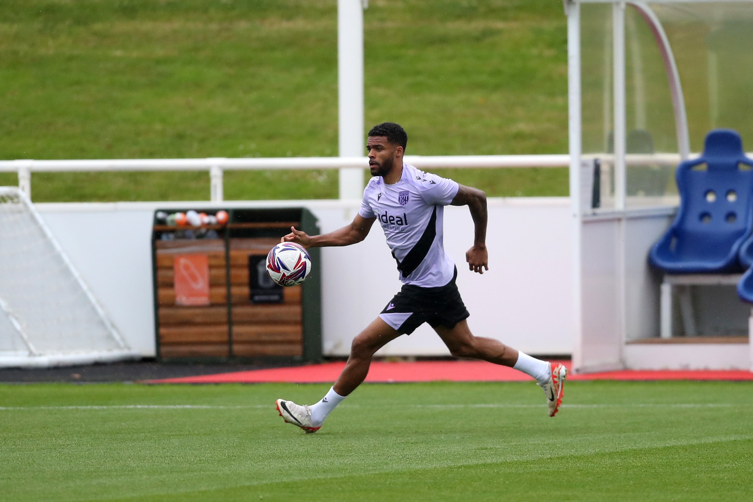 Darnell Furlong on the ball during a training session at St. George's Park