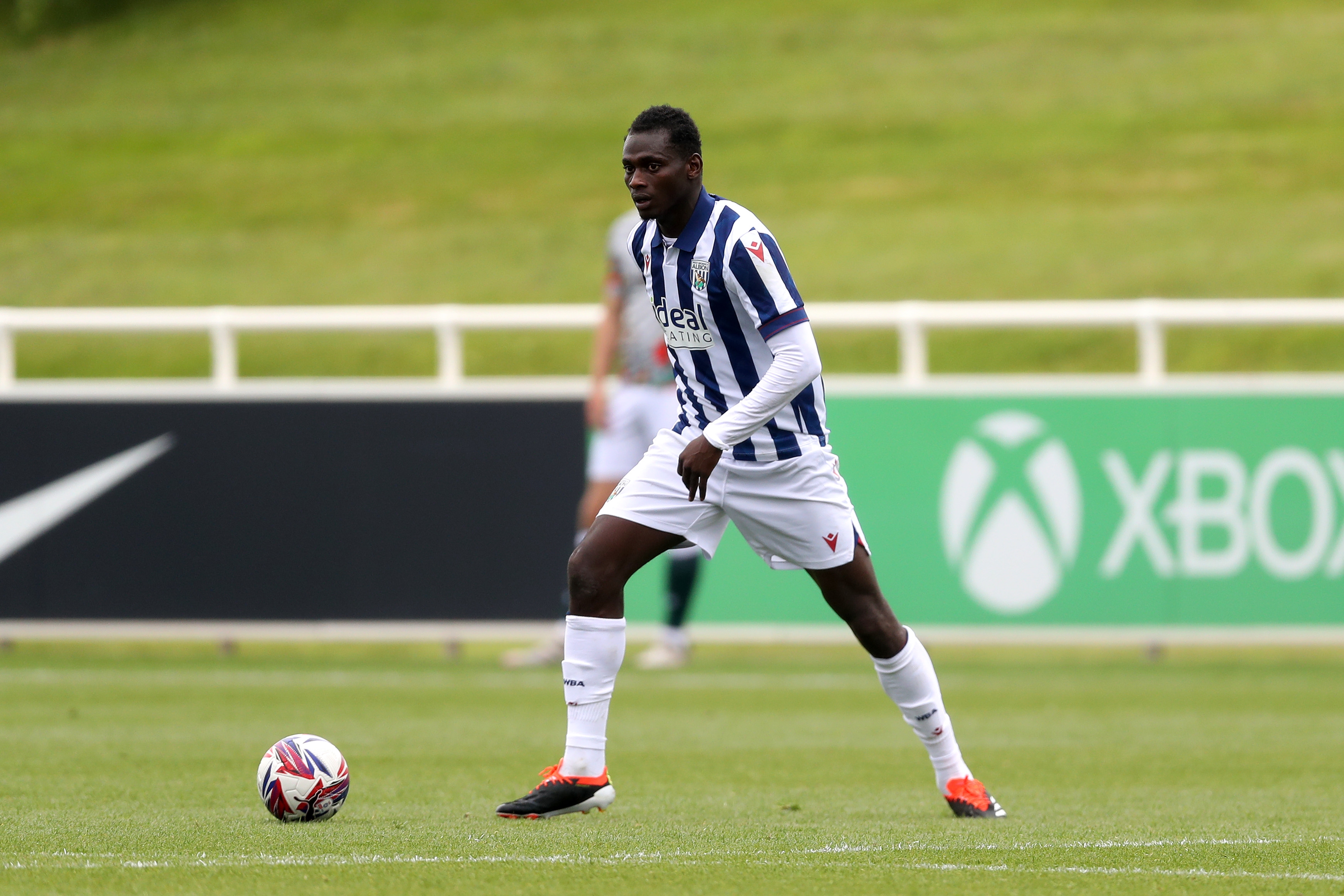 Ousmane Diakité in action against Bolton 