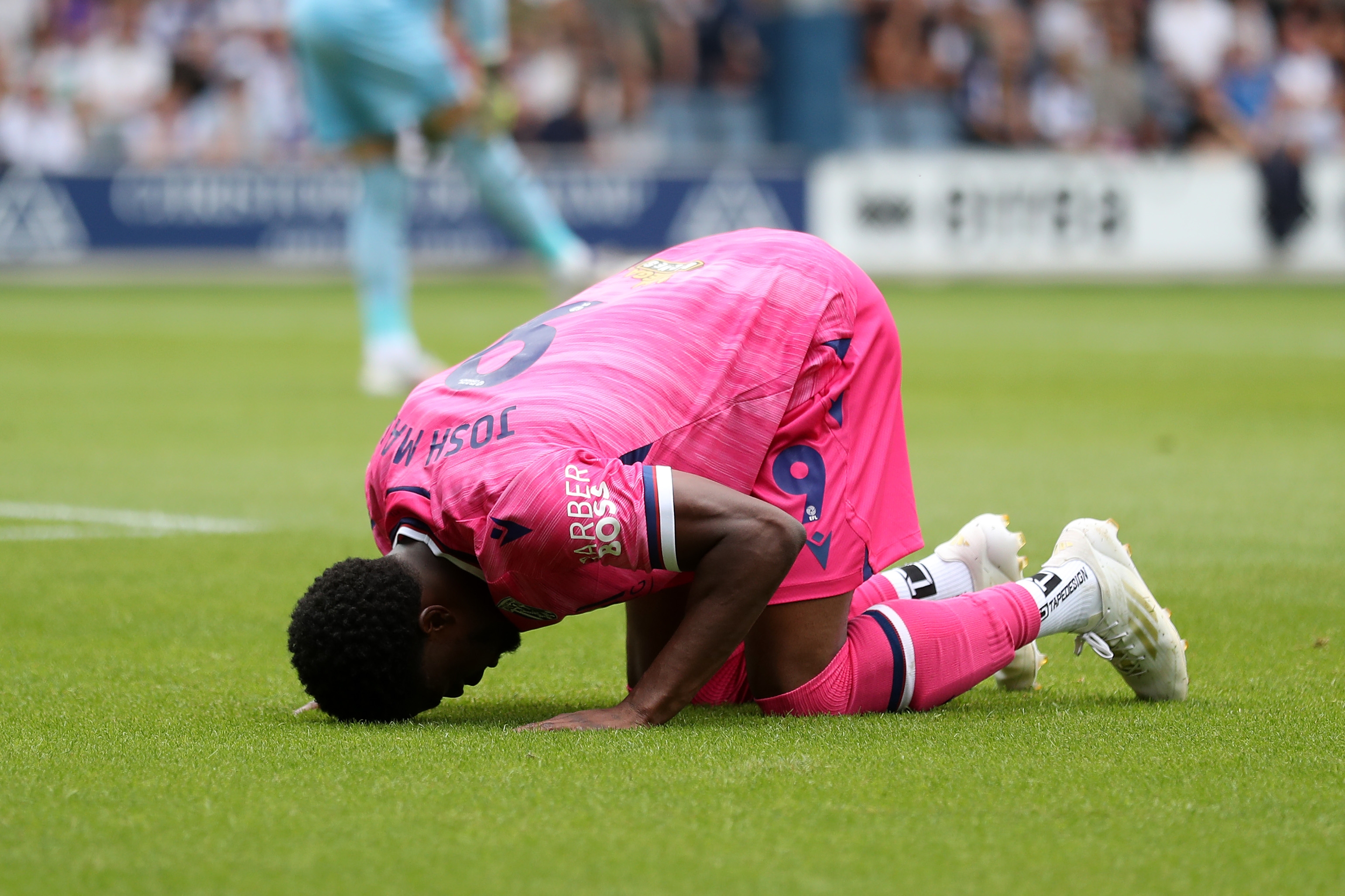 Josh Maja celebrates scoring his first goal at QPR 