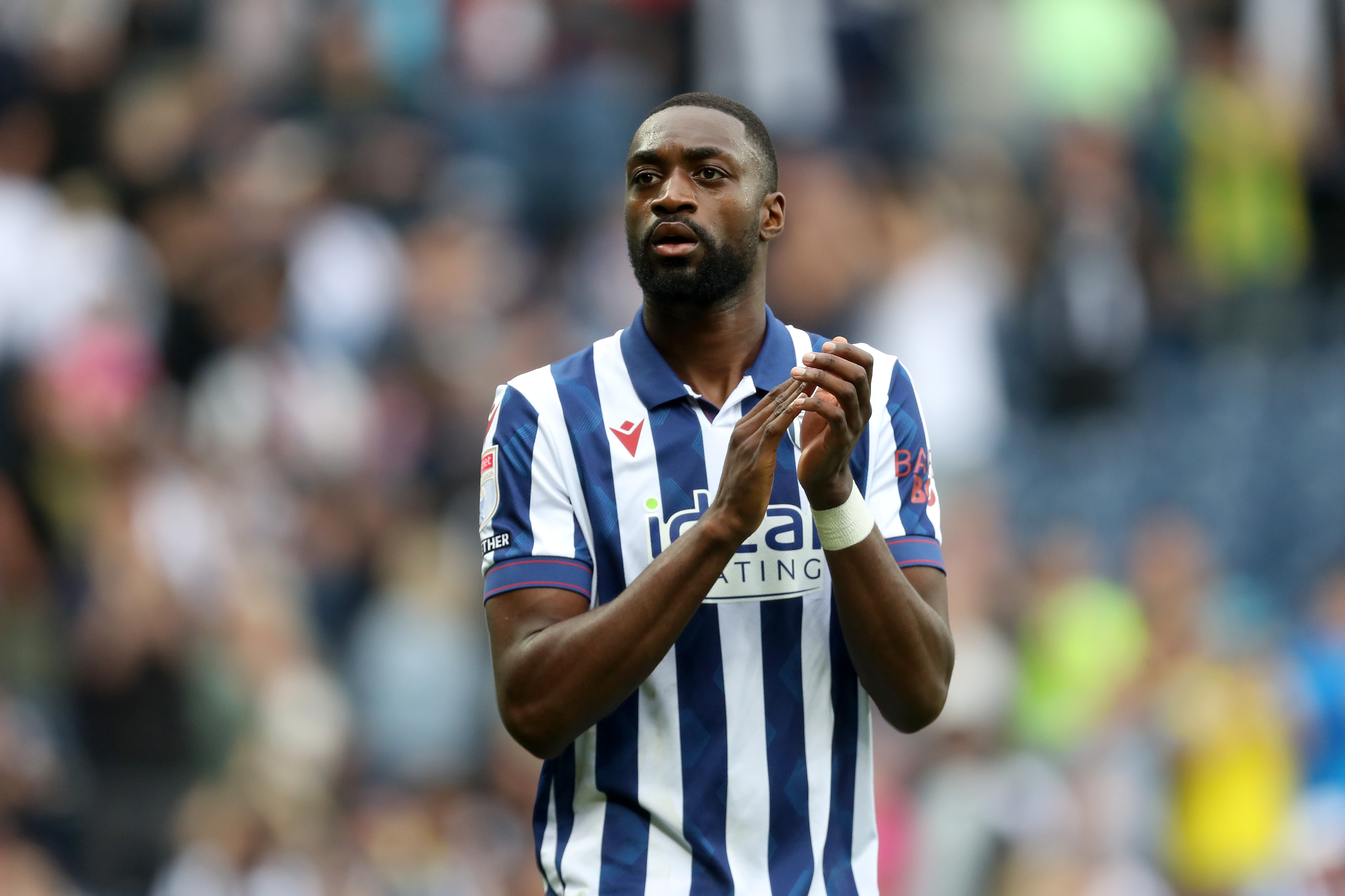 Semi Ajayi applauding Albion fans after the game against Swansea 