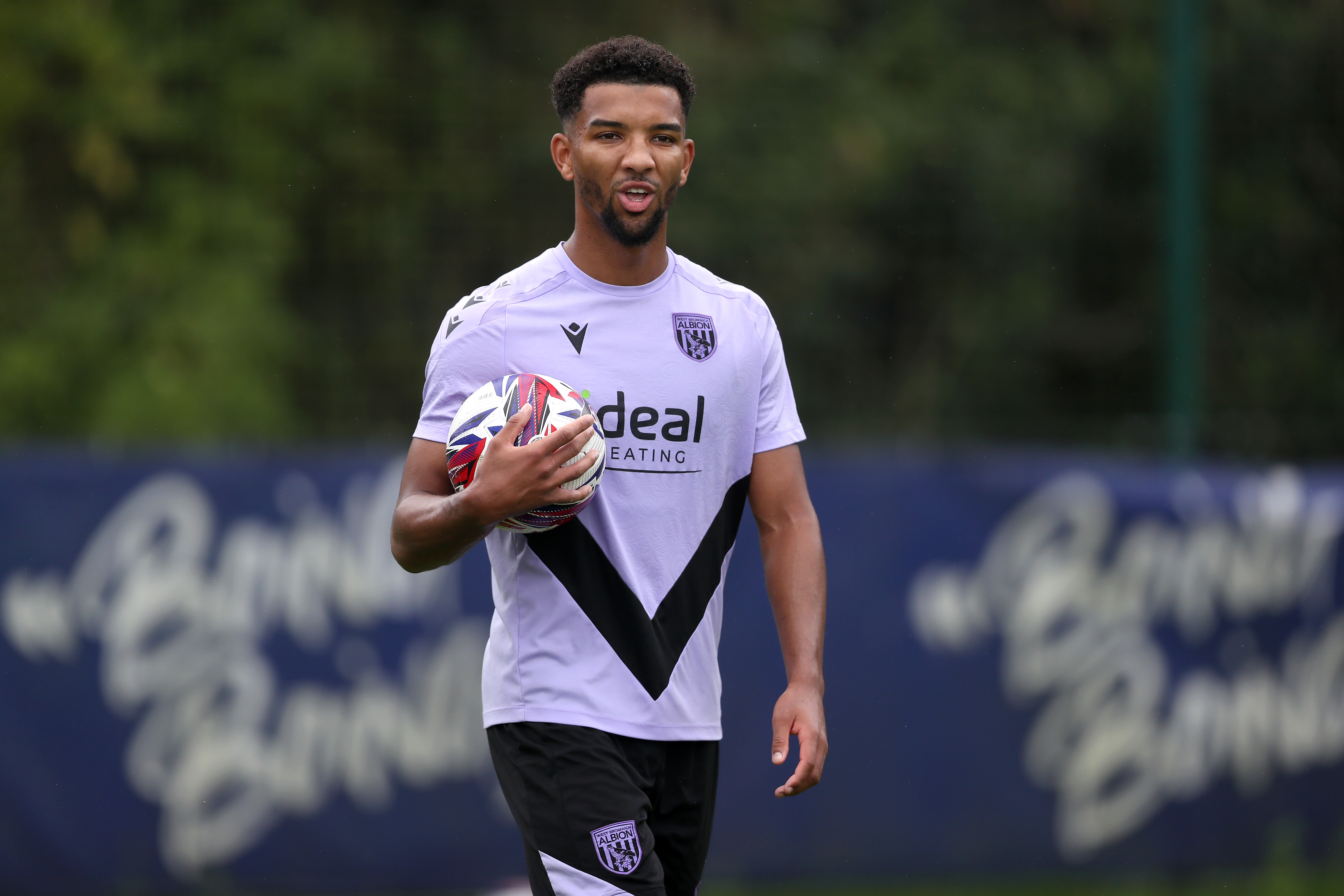 Mason Holgate out training with a ball in his hand