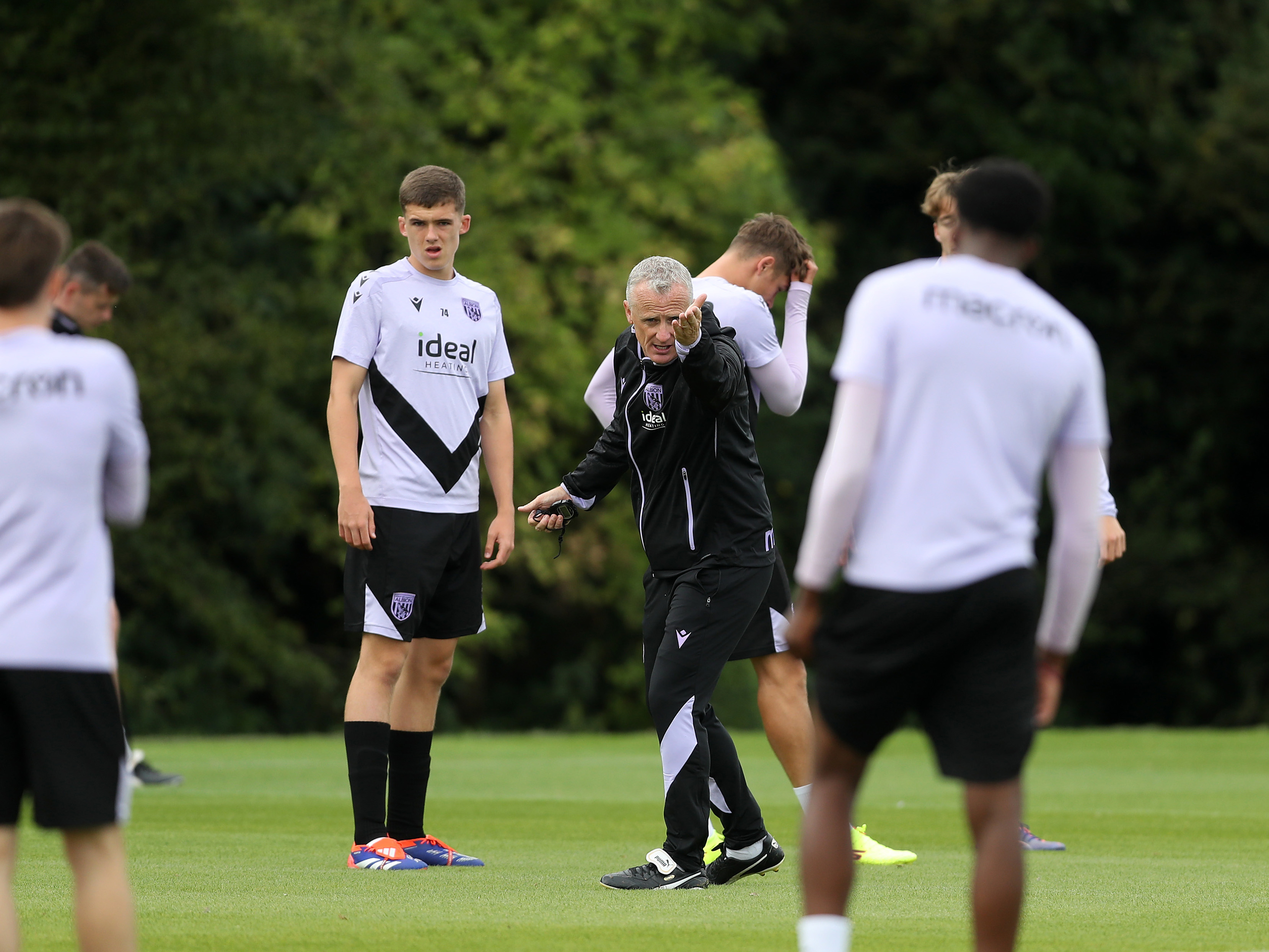 A photo of U21s boss Rich Beale in training at the club's training ground