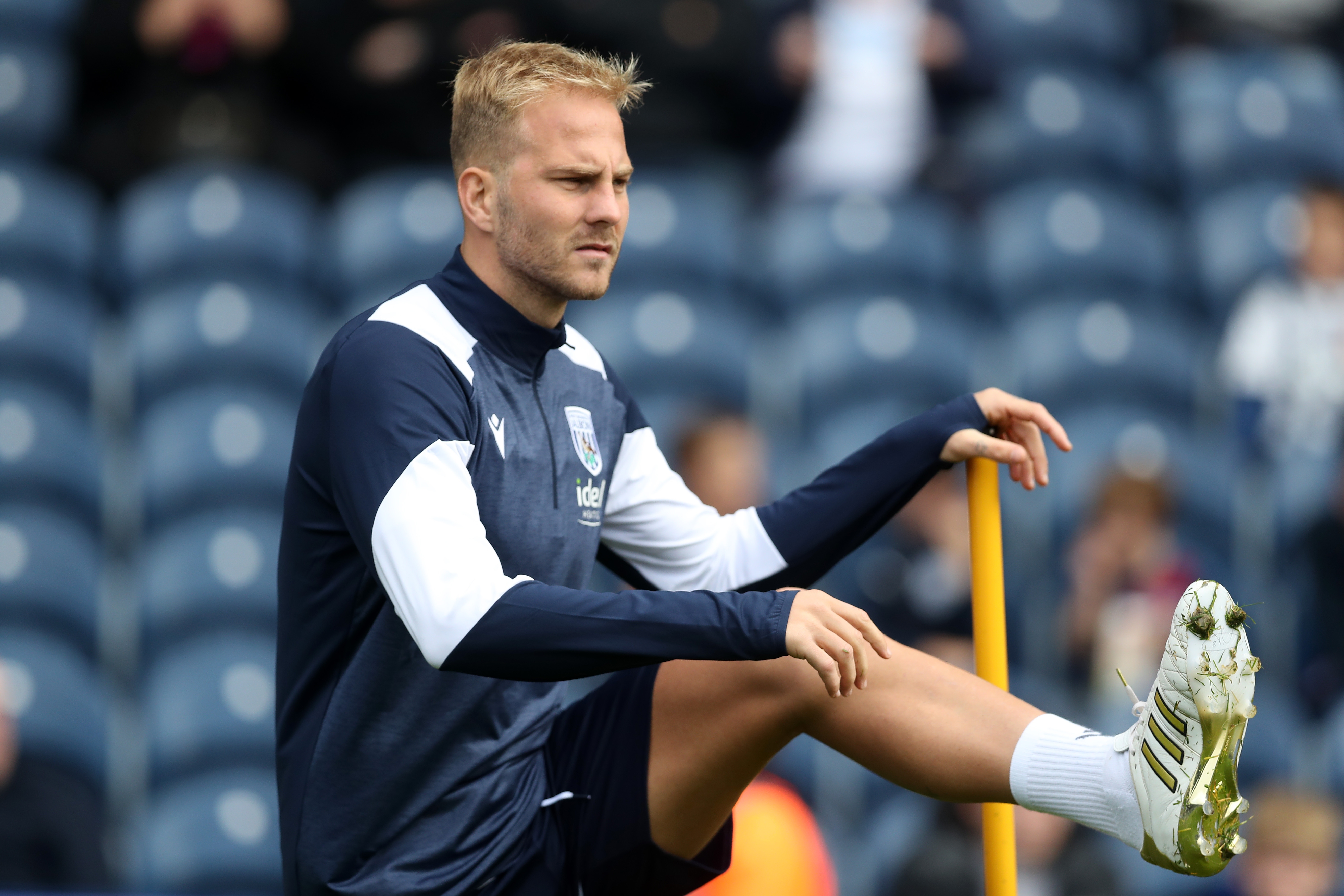 Uroš Račić warming up before a training session at The Hawthorns