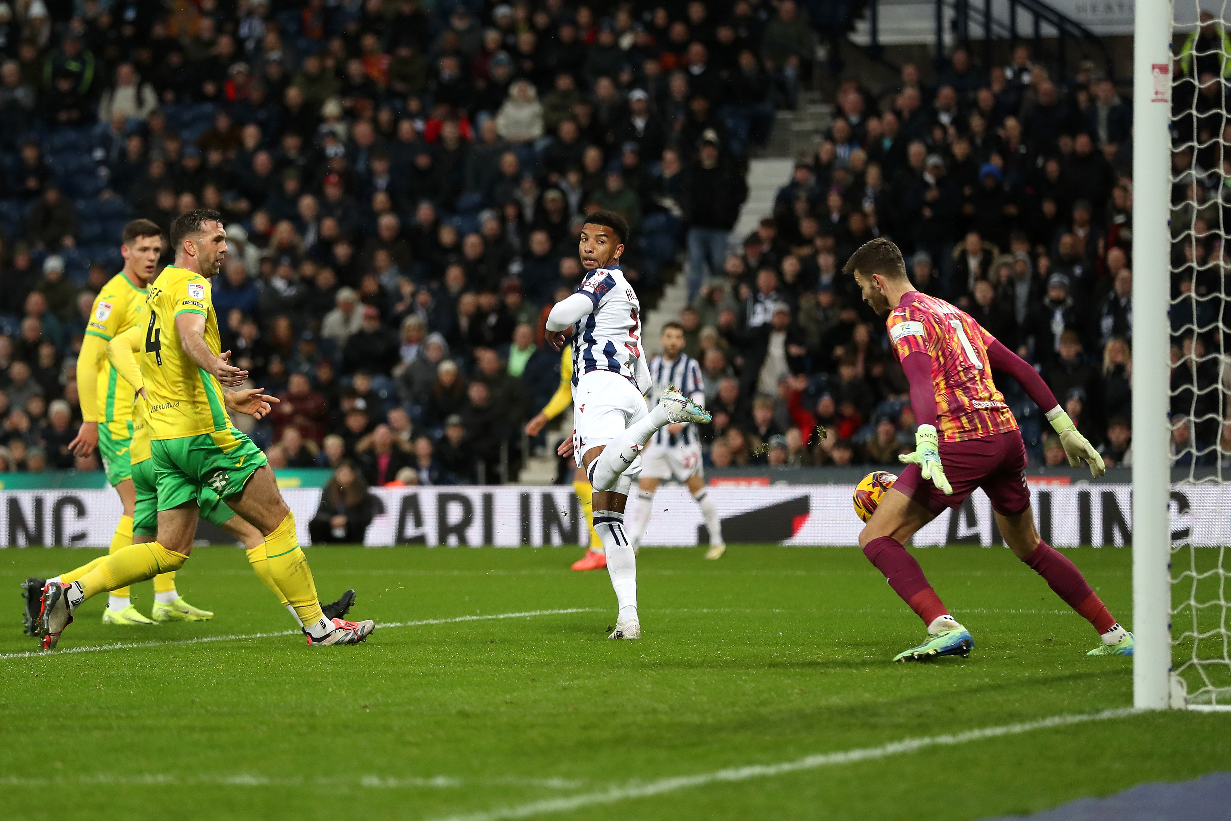 Mason Holgate scores against Norwich City 