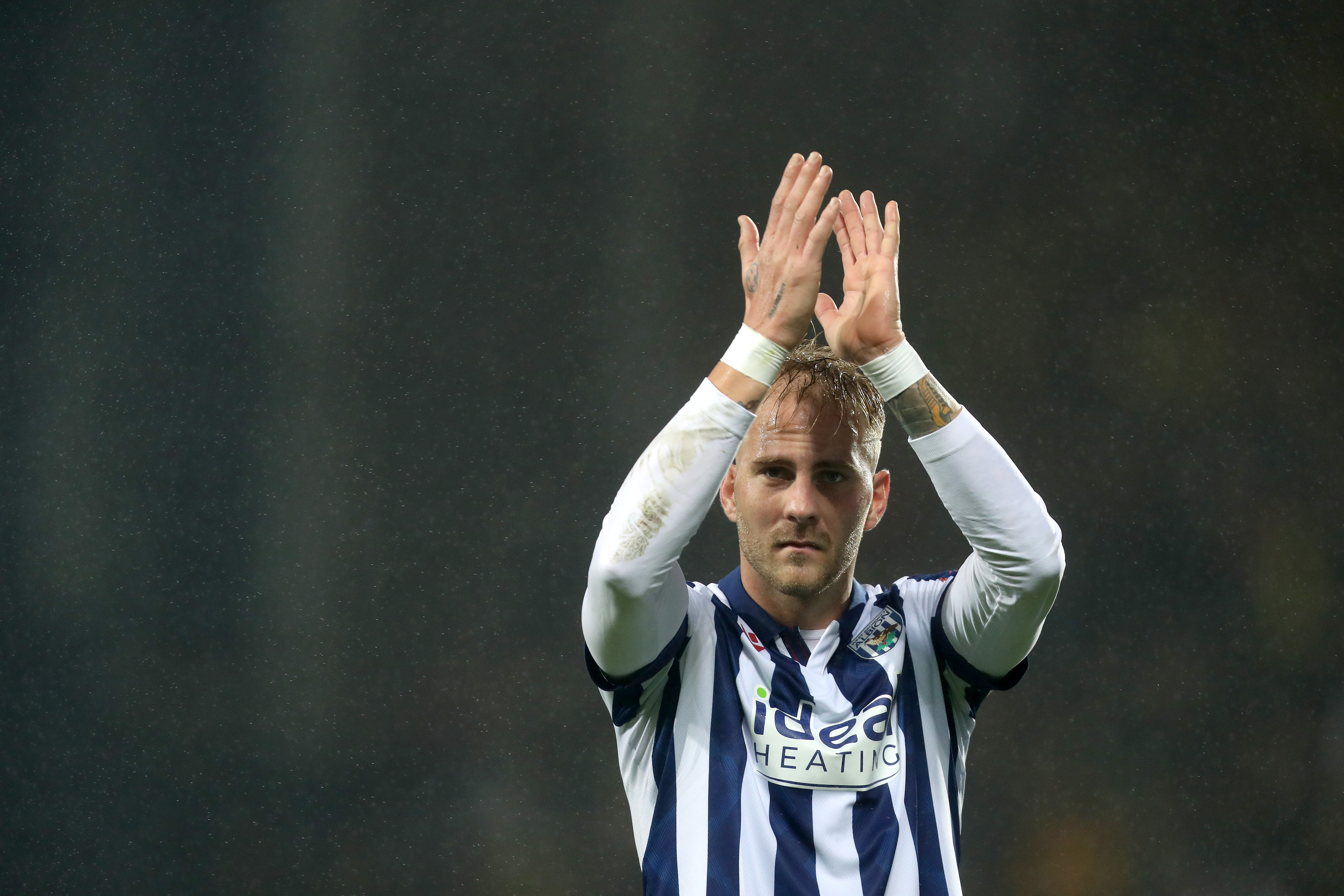 Uroš Račić applauding Albion fans after the Norwich game