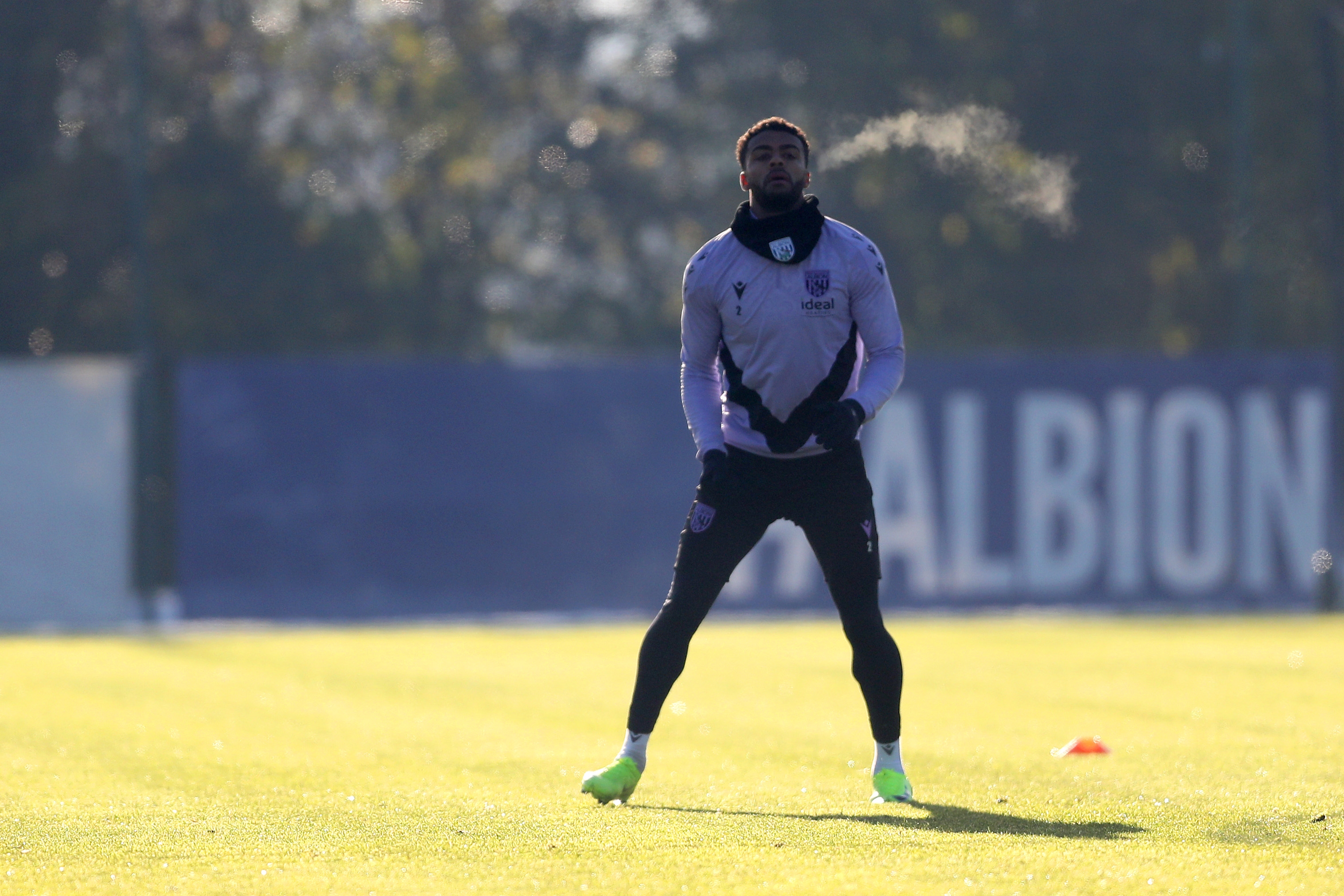 Darnell Furlong watching out for the ball during a training session 