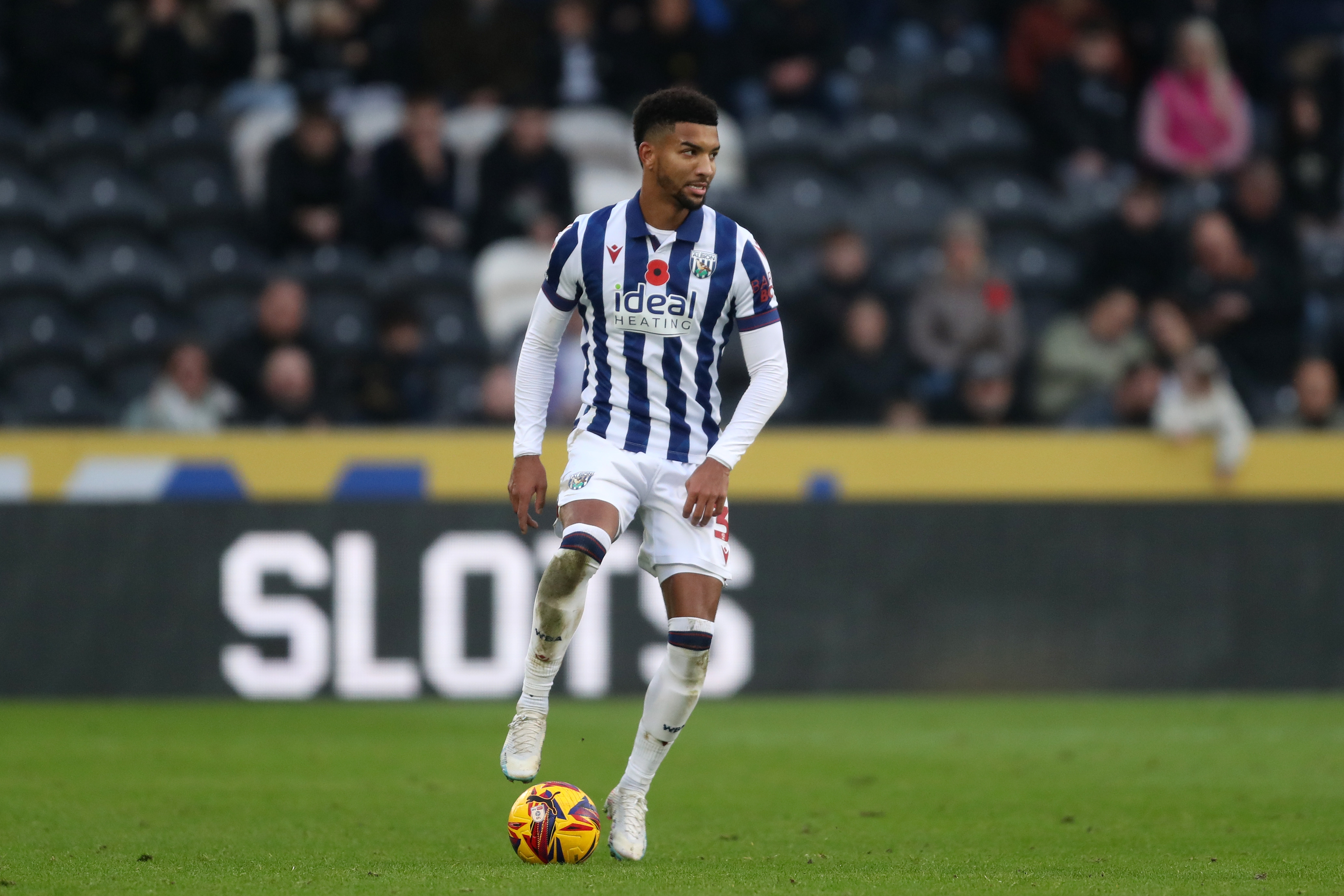 Mason Holgate on the ball against Hull