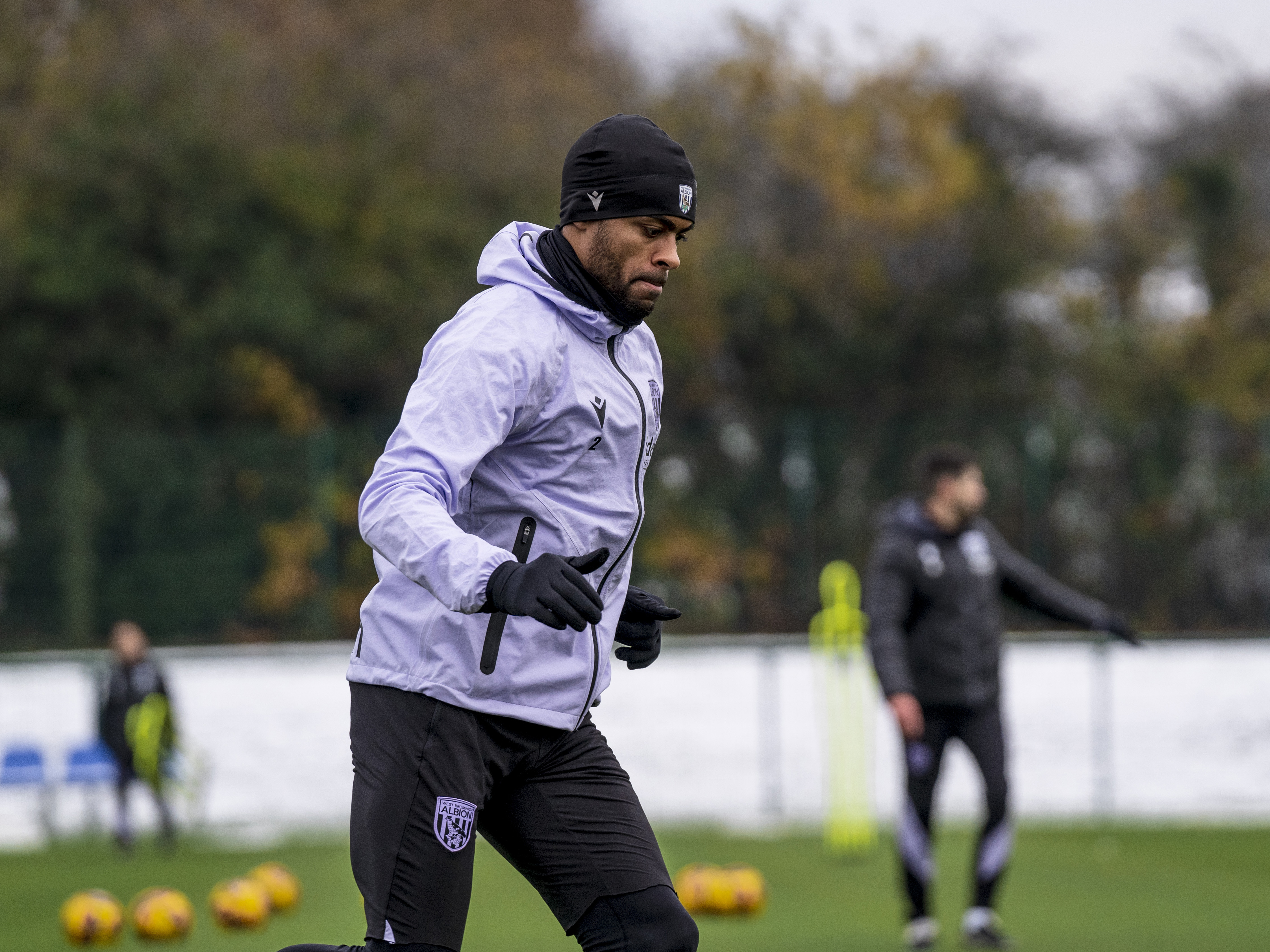 Darnell Furlong with a hat on during a training session