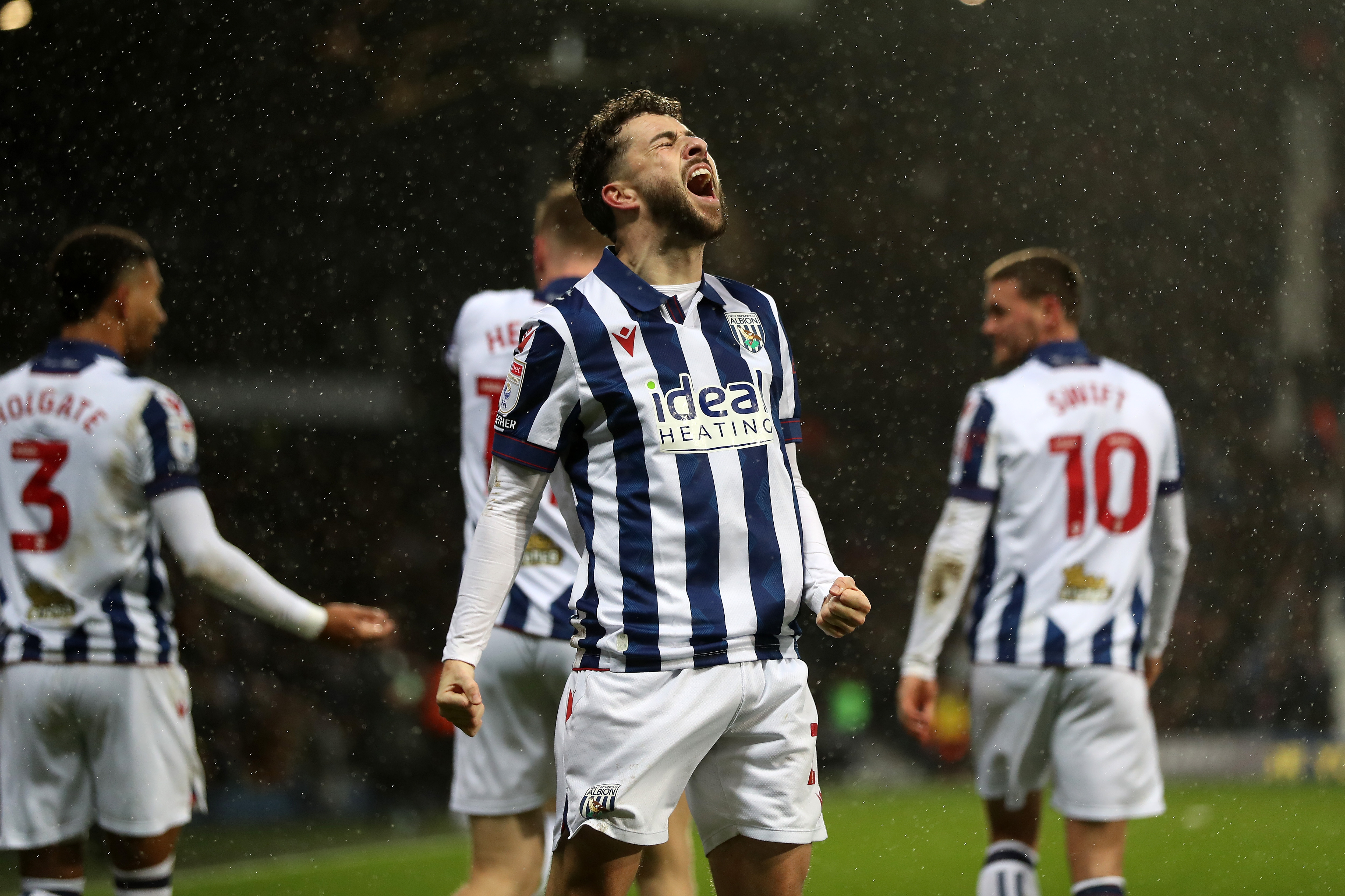 Mikey Johnston celebrates scoring a header against Bristol City 