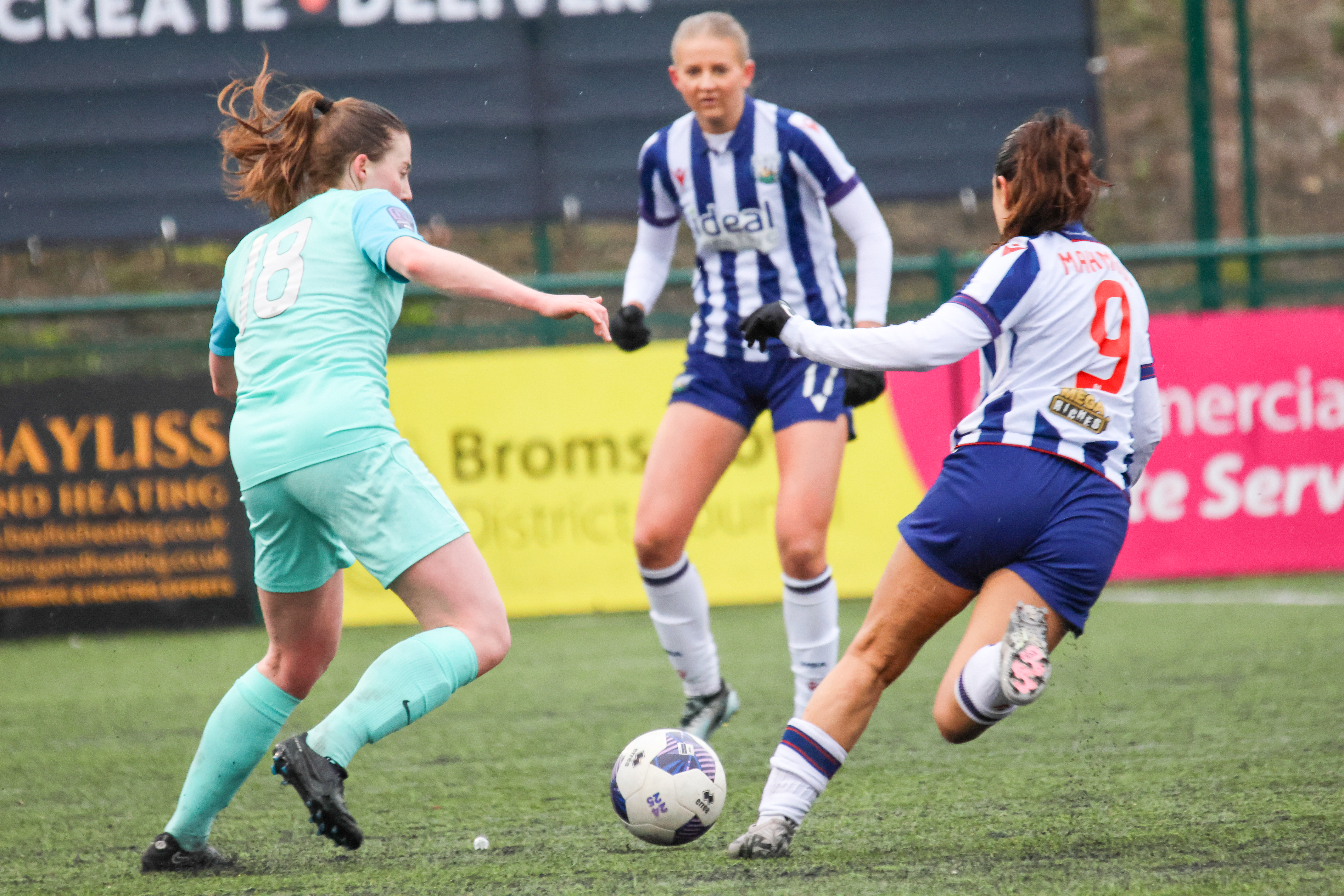 Mariam Mahmood in action for Albion Women in the home kit against Liverpool Feds