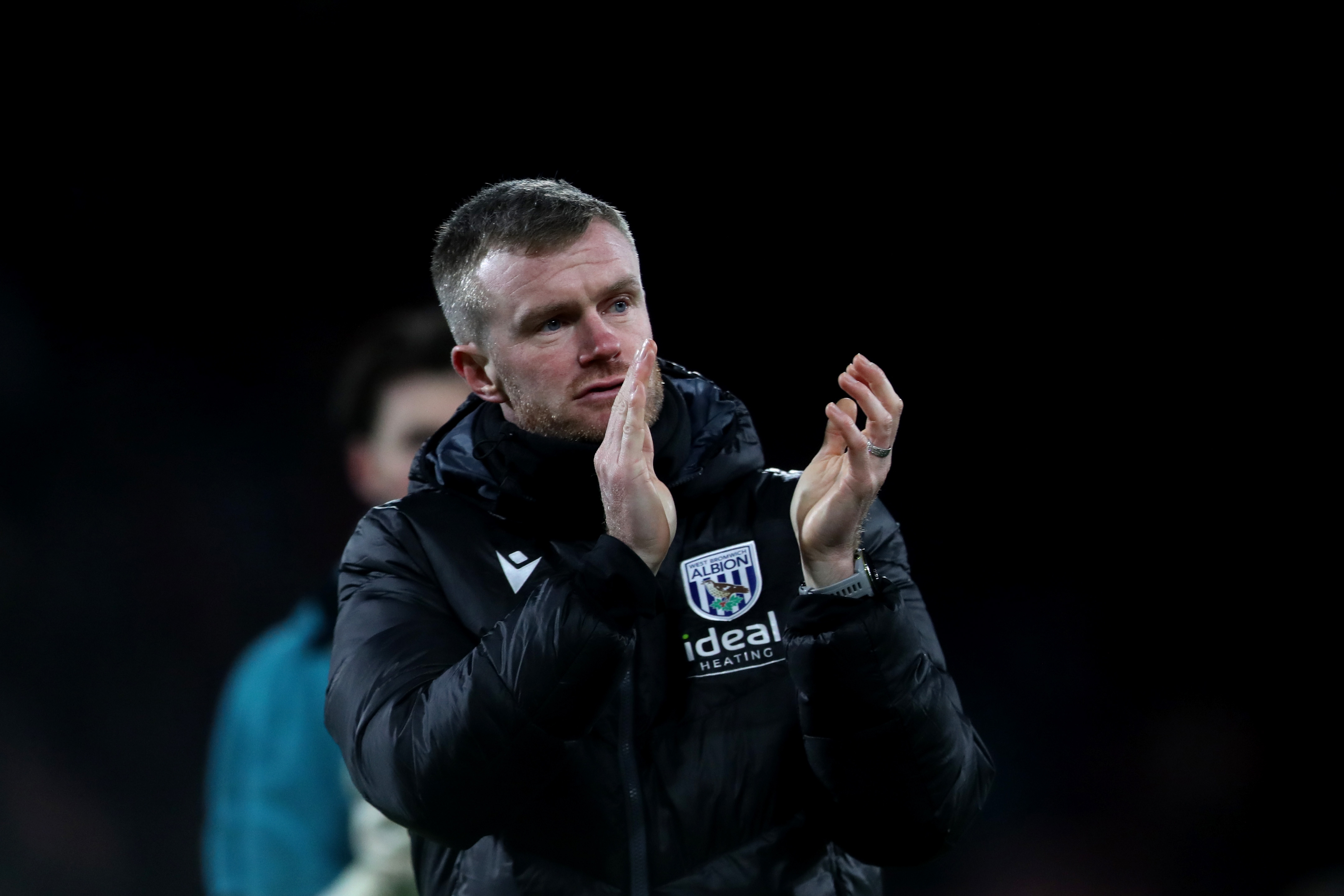 Chris Brunt applauds Albion fans at AFC Bournemouth 