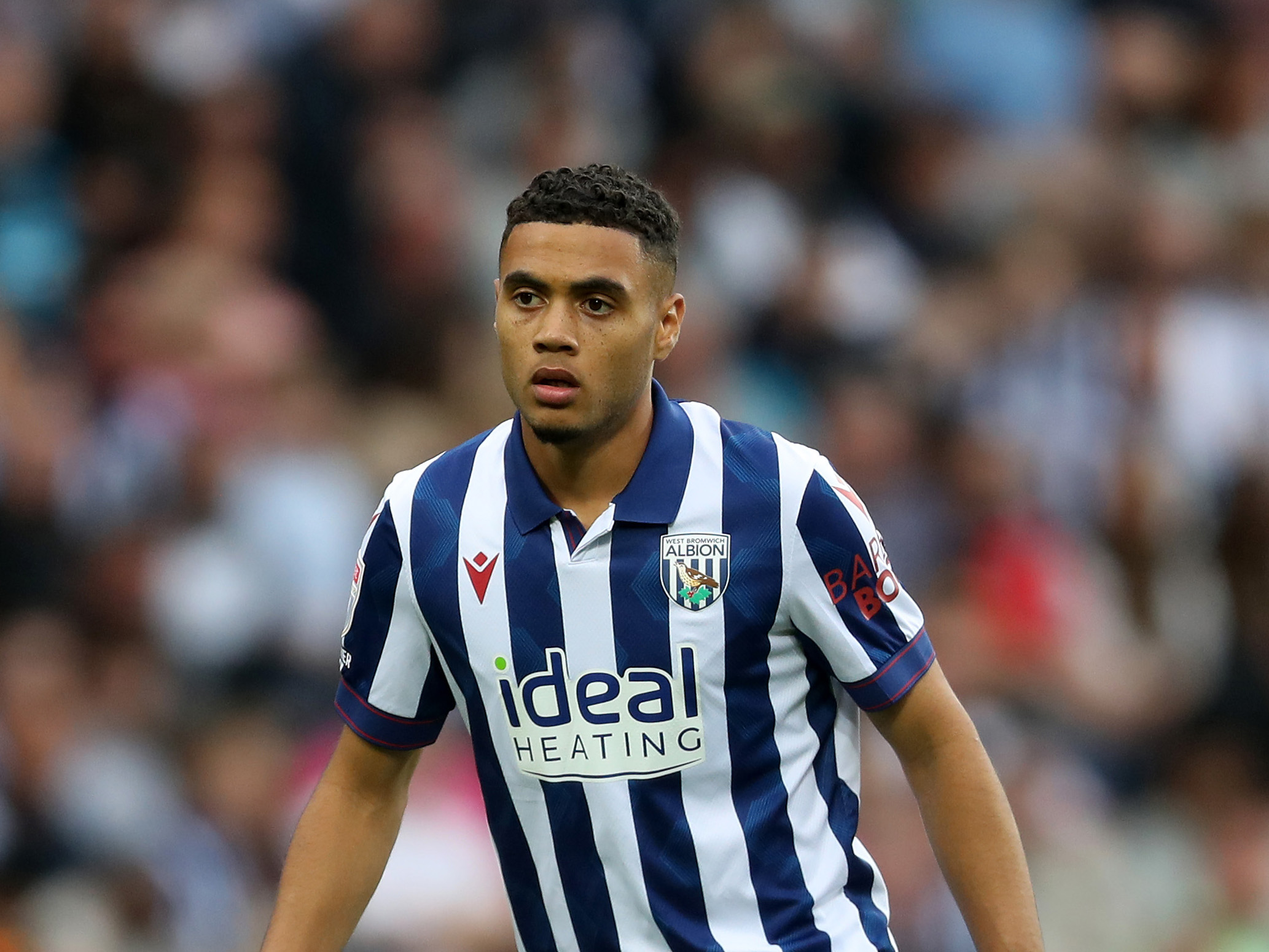 Lewis Dobbin in action for Albion in the home shirt 