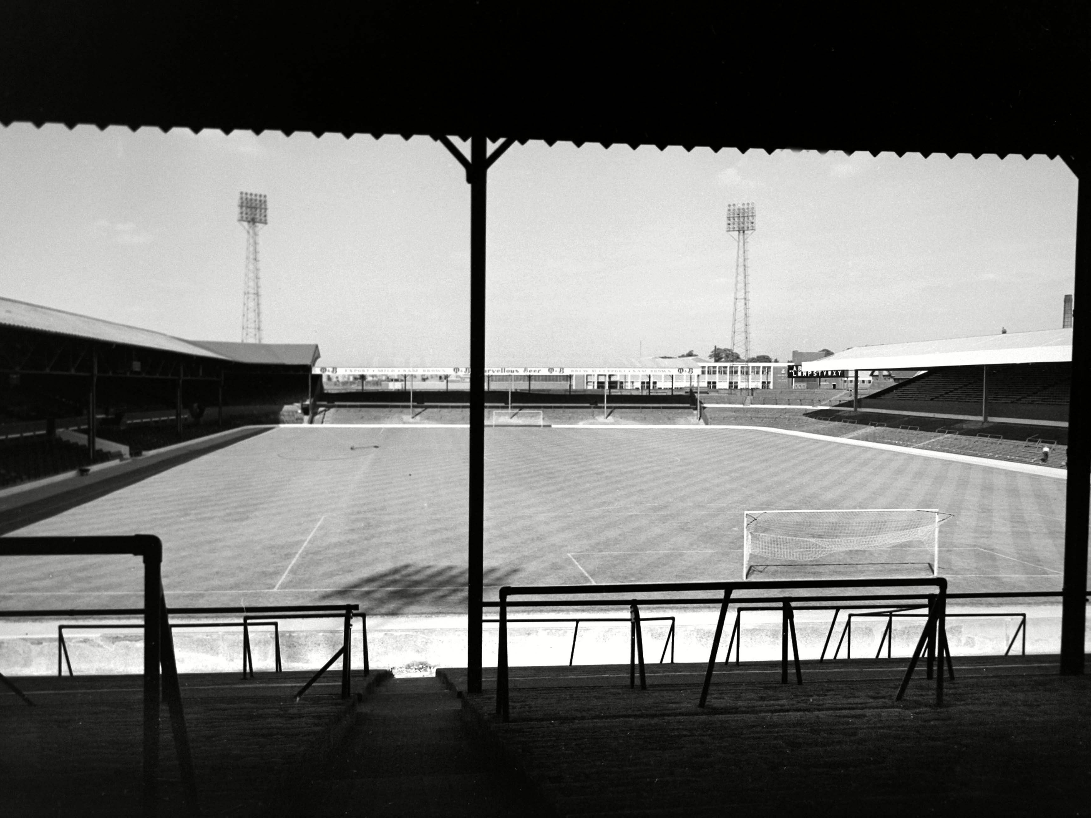 An image of The Hawthorns from 1964