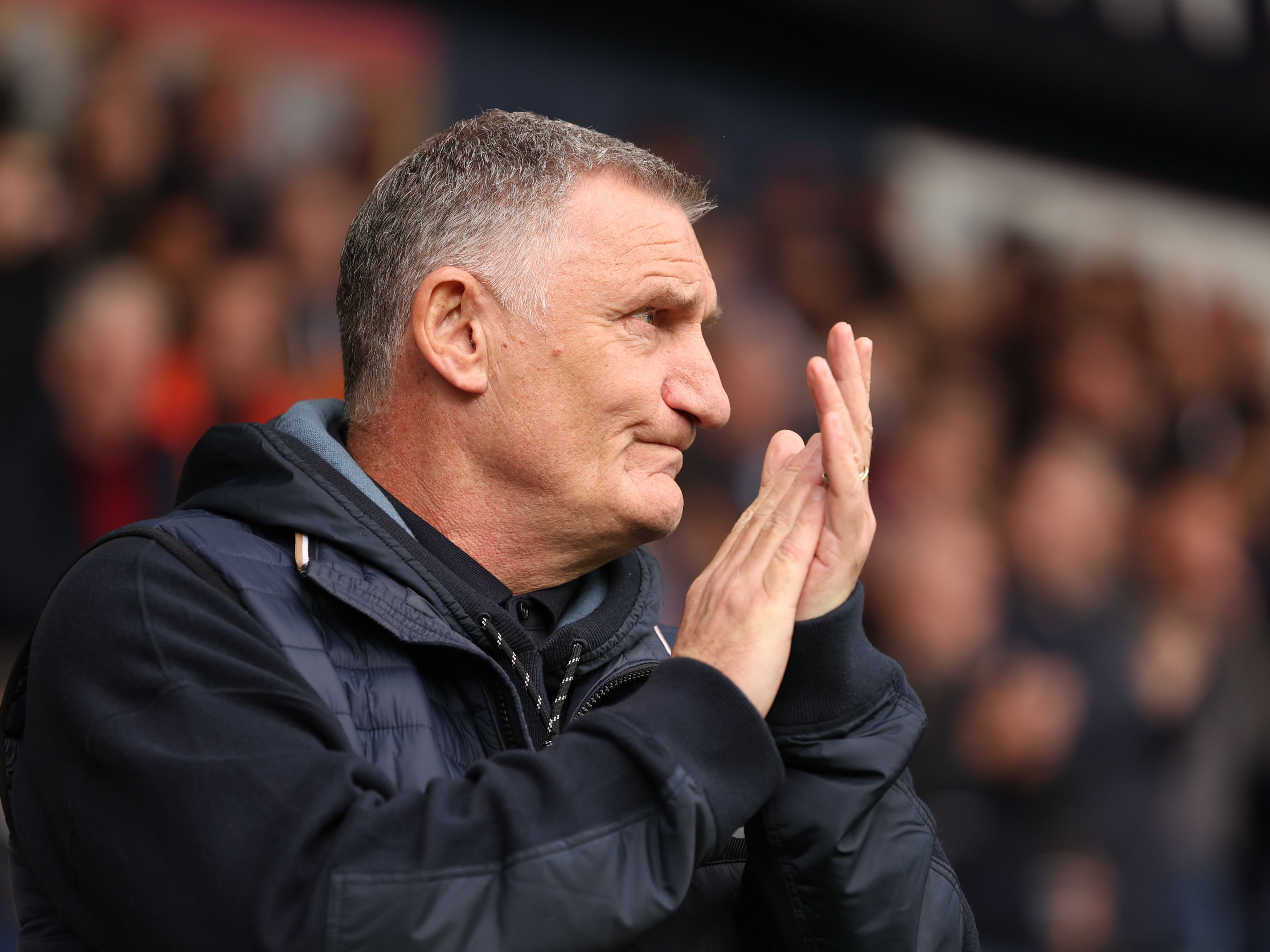 Tony Mowbray clapping his hands 