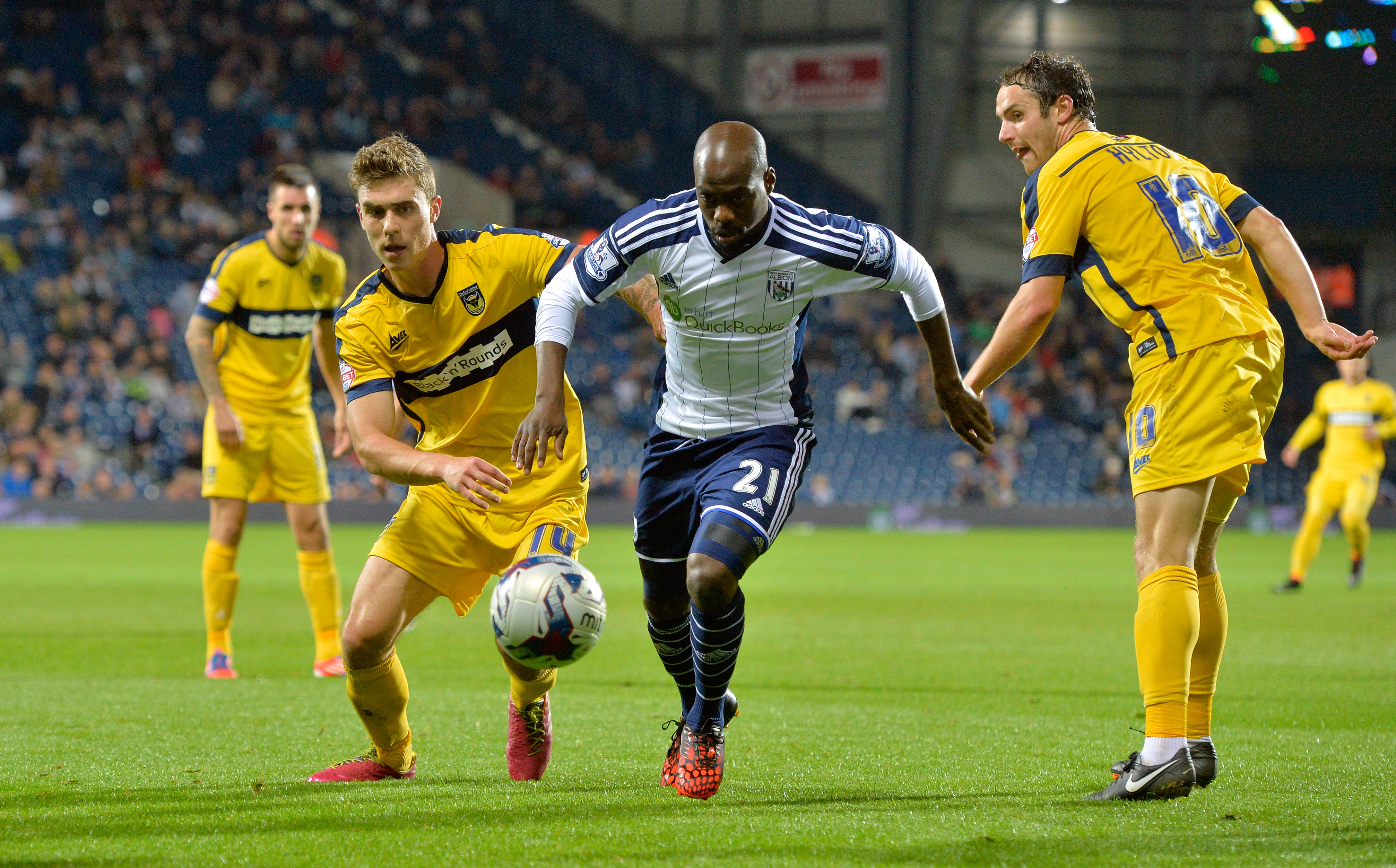 Youssouf Mulumbu in action against Oxford at The Hawthorns in 2014