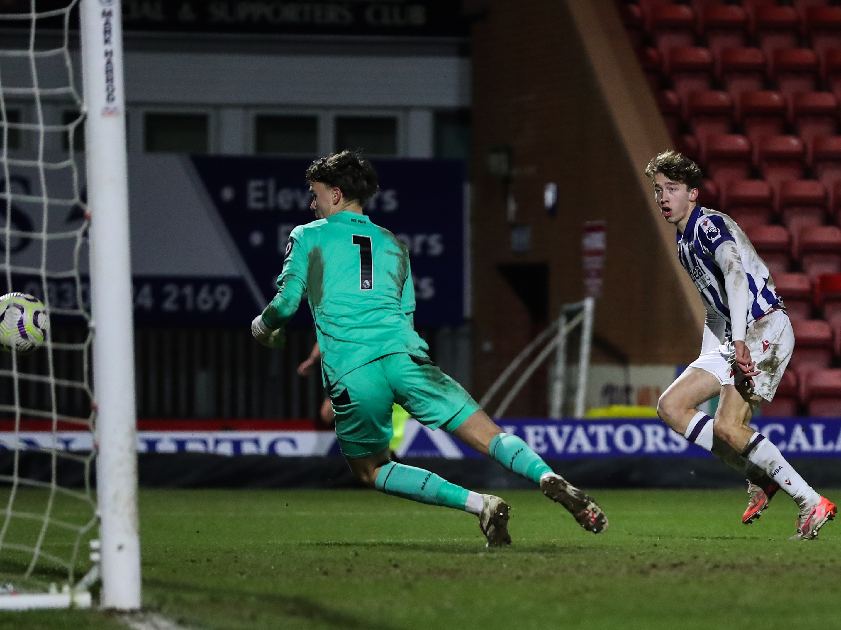 A photo of Albion U21 midfielder Harry Whitwell in the 2024/25 home kit