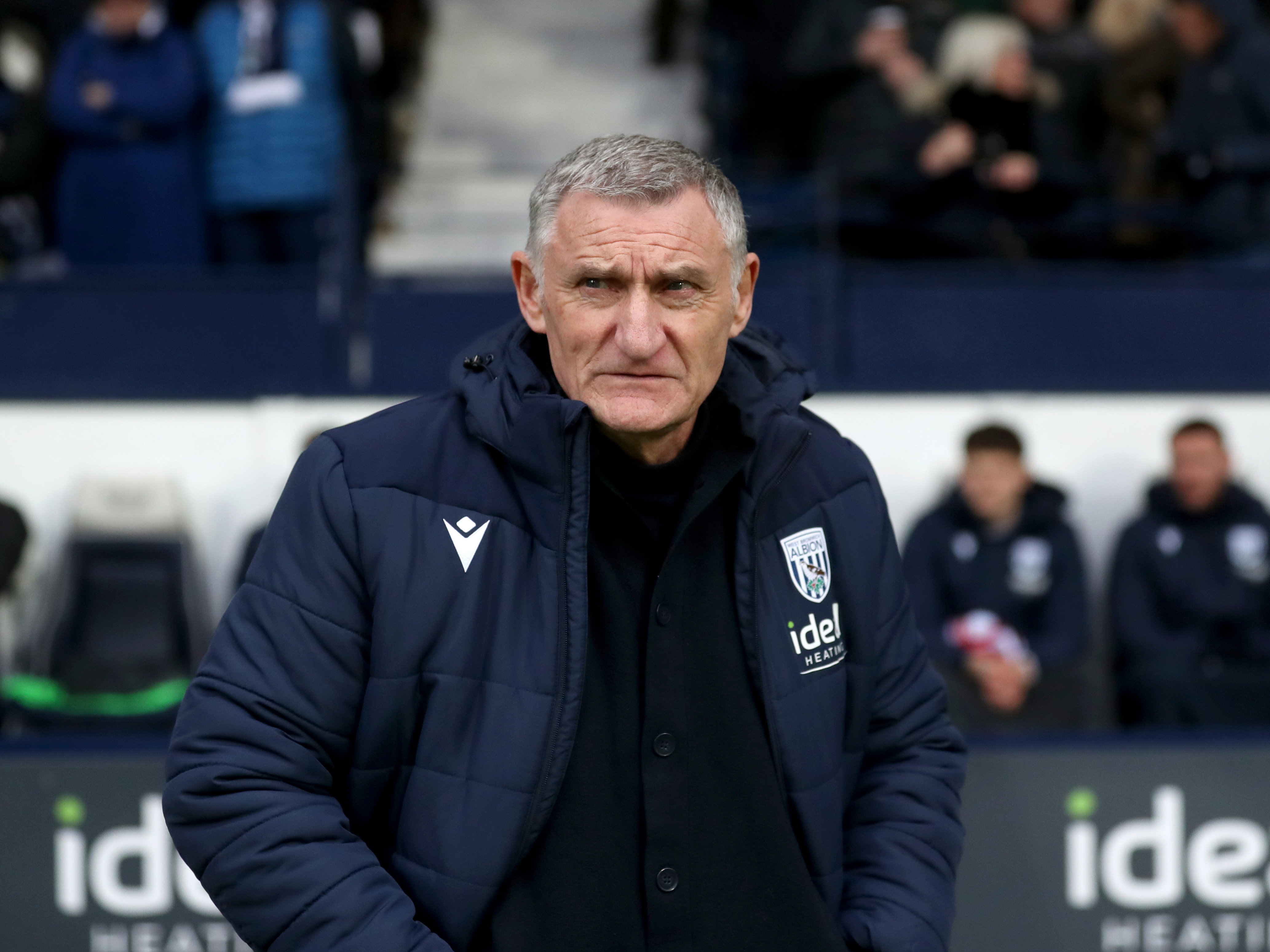 An image of Tony Mowbray in the Hawthorns dugout