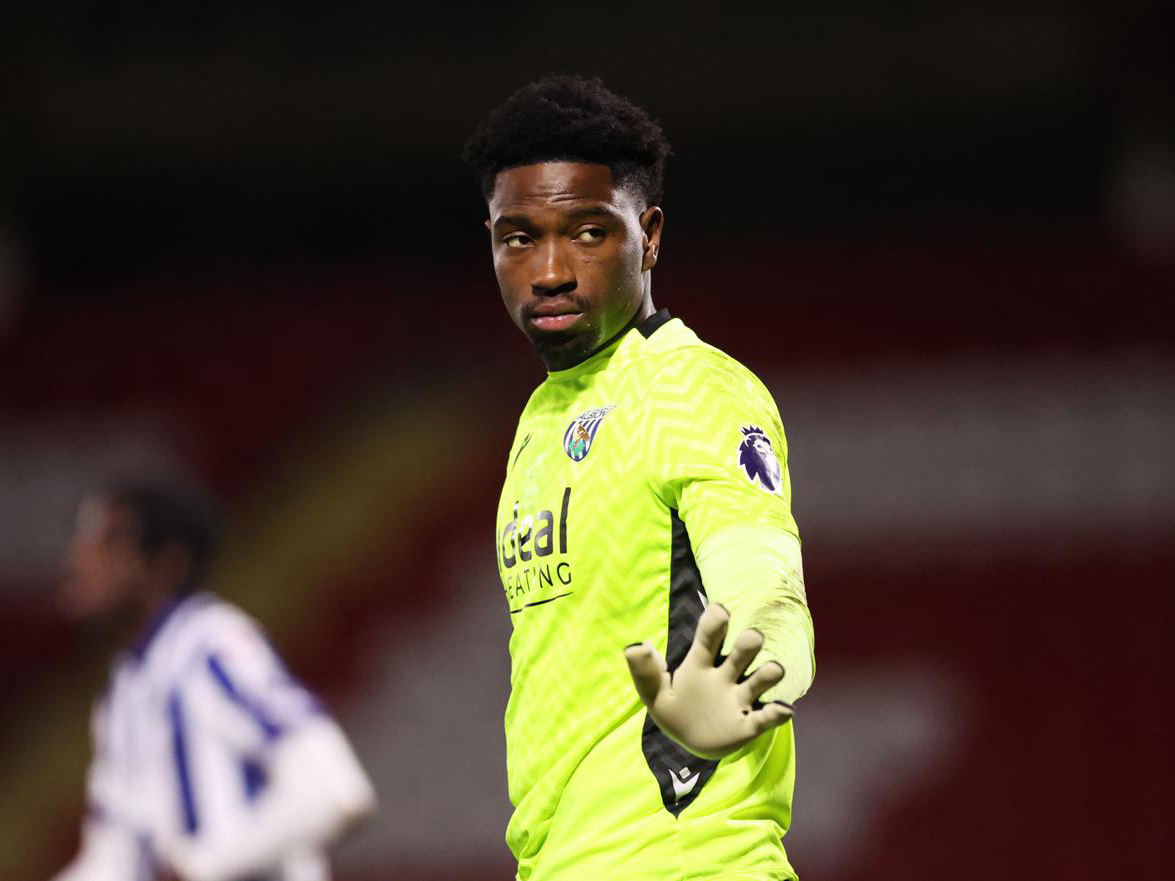 A photo of Albion u21 keeper Ben Cisse in the 2024/25 yellow keeper kit 