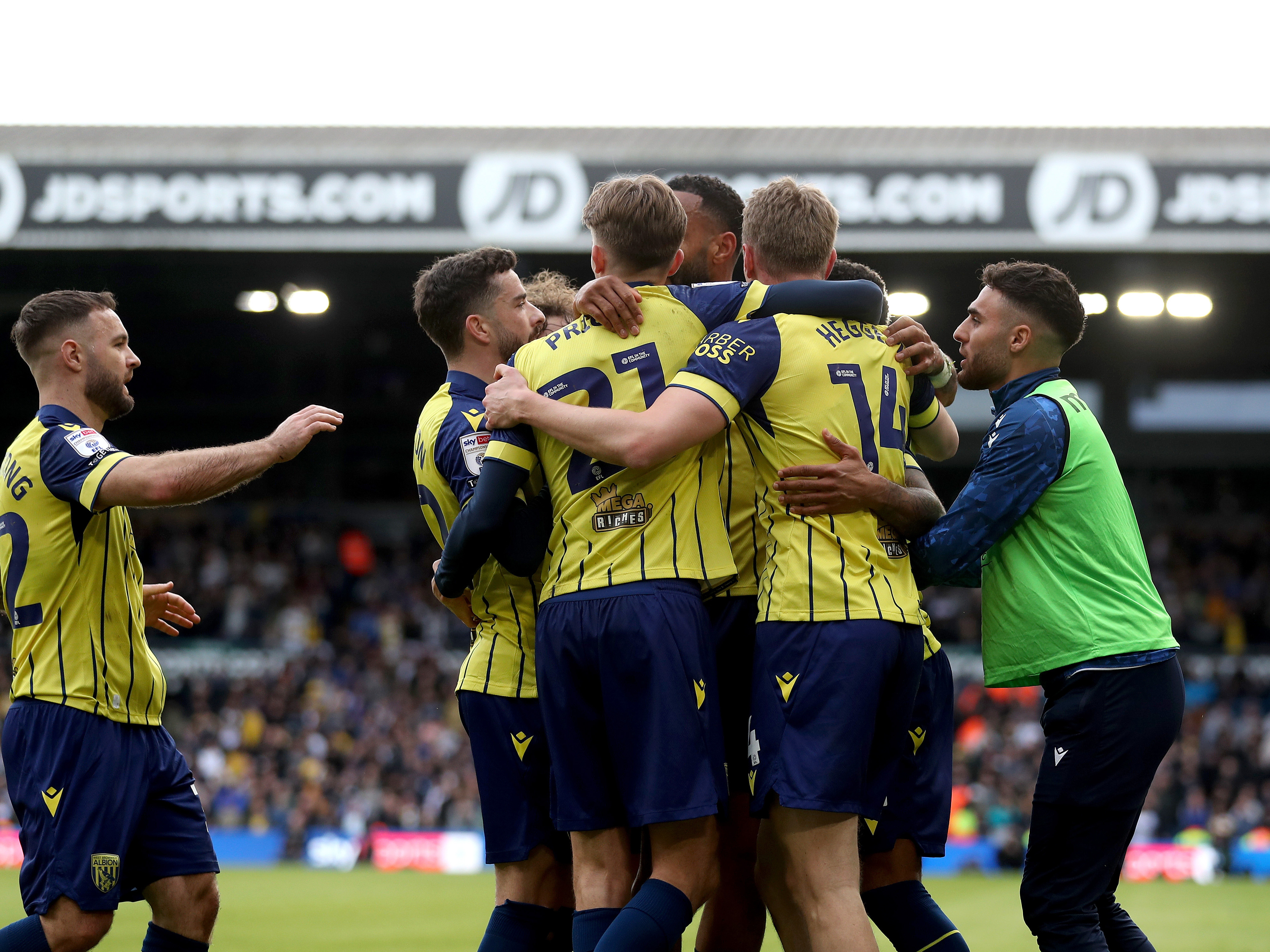 An image of Darnell Furlong celebrating his goal at Leeds with his teammates