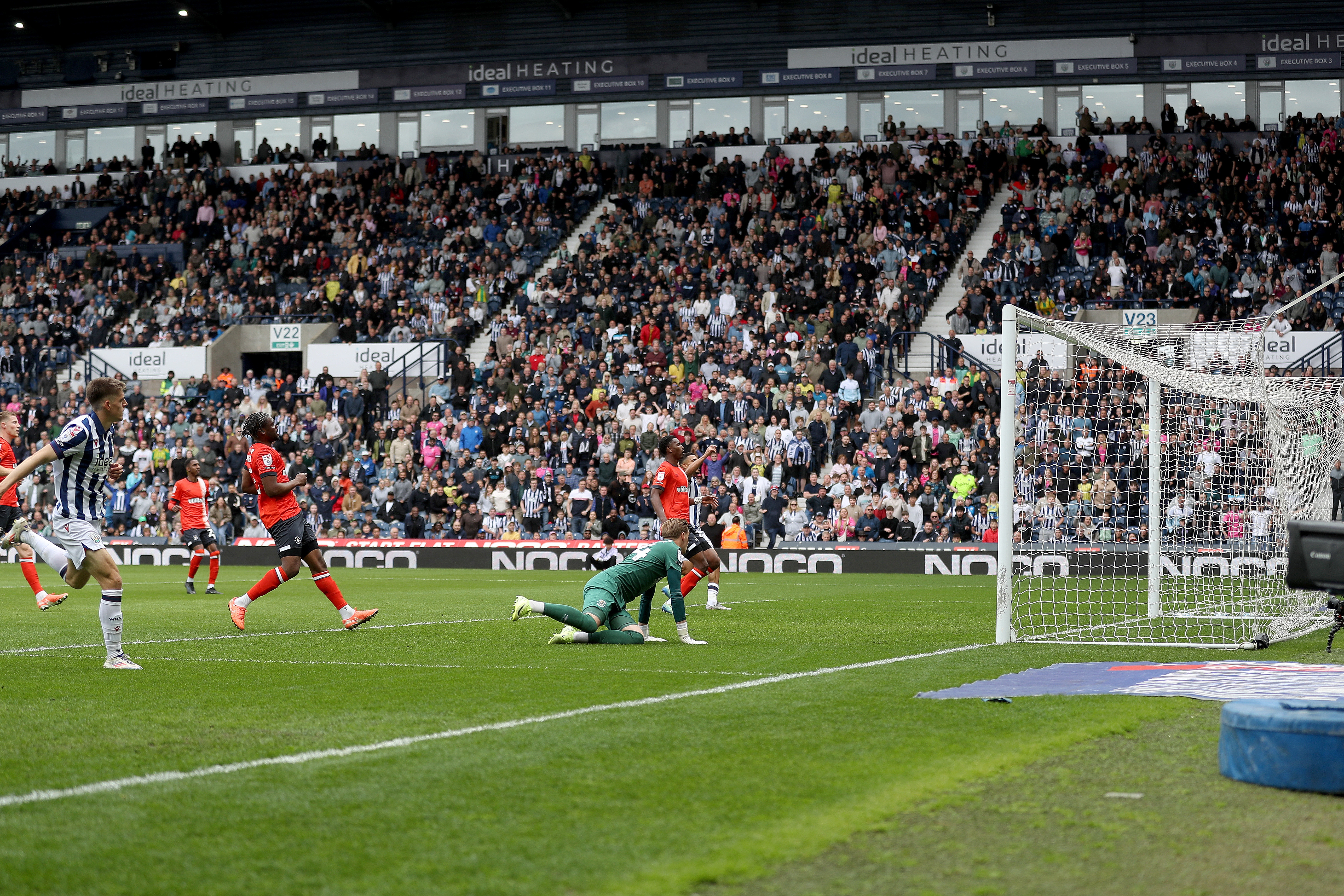 Tom Fellows scoring his second goal against Luton Town