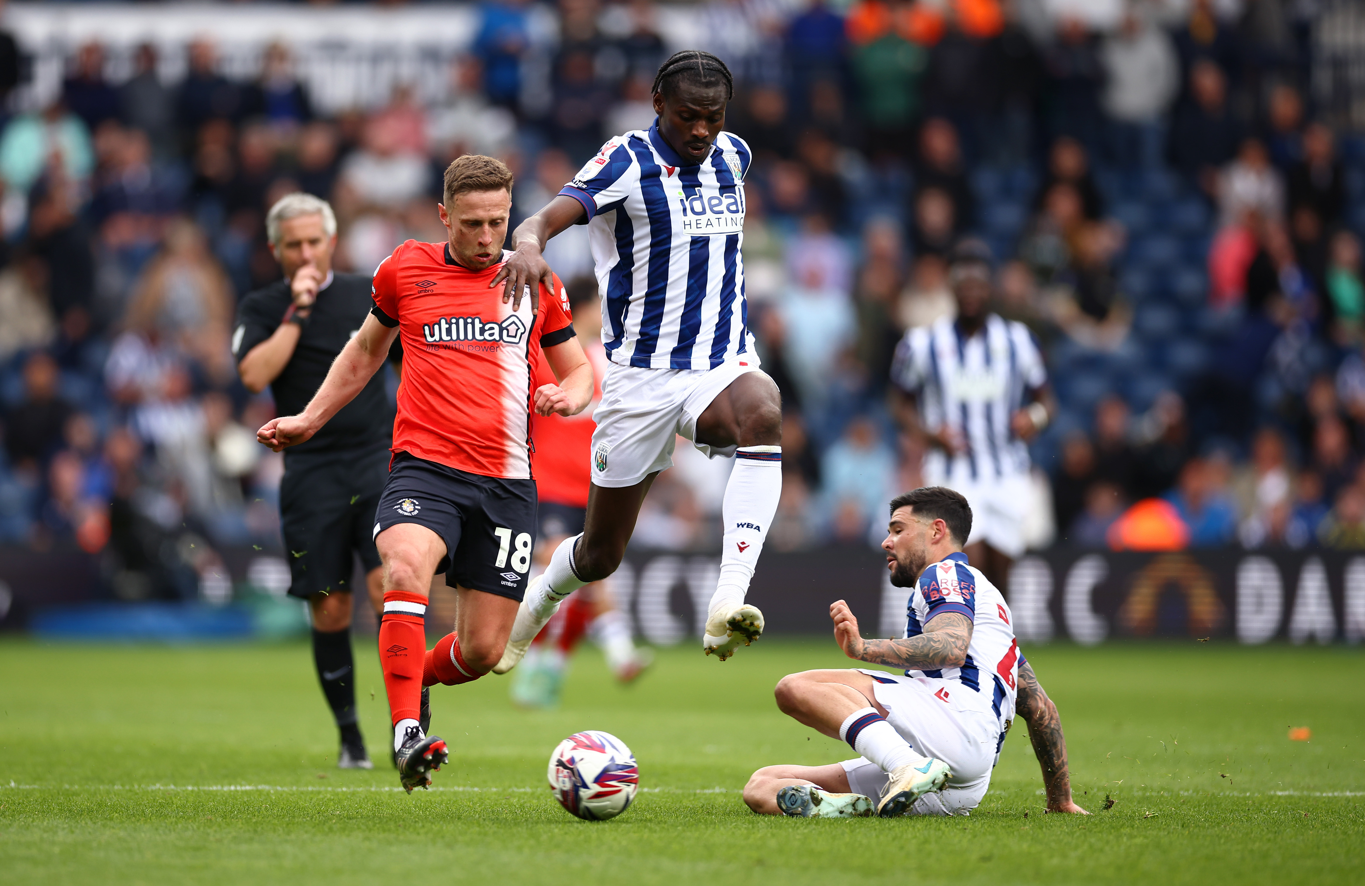 Ousmane Diakité in action against Luton Town