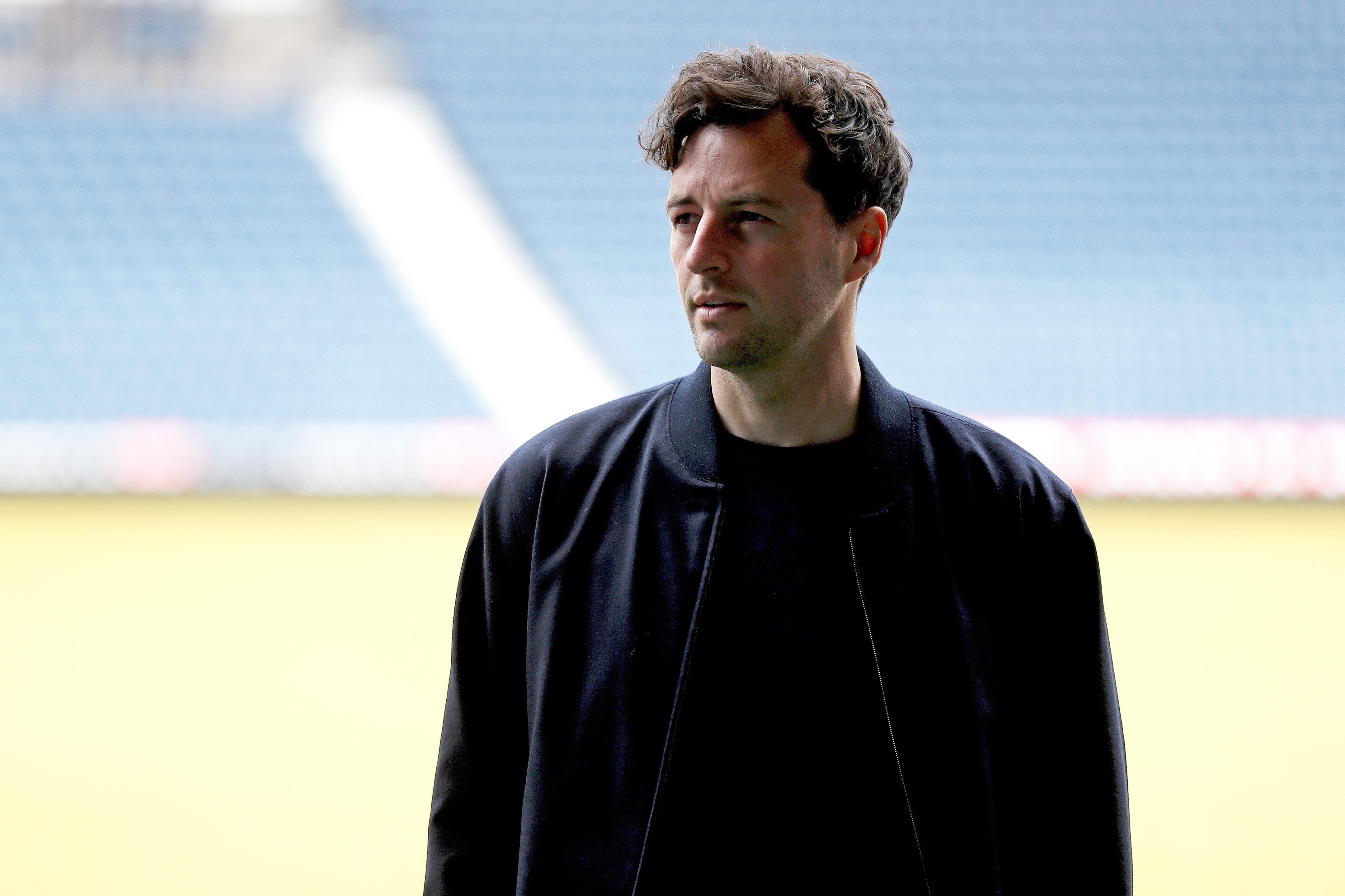 Ryan Mason looking around The Hawthorns