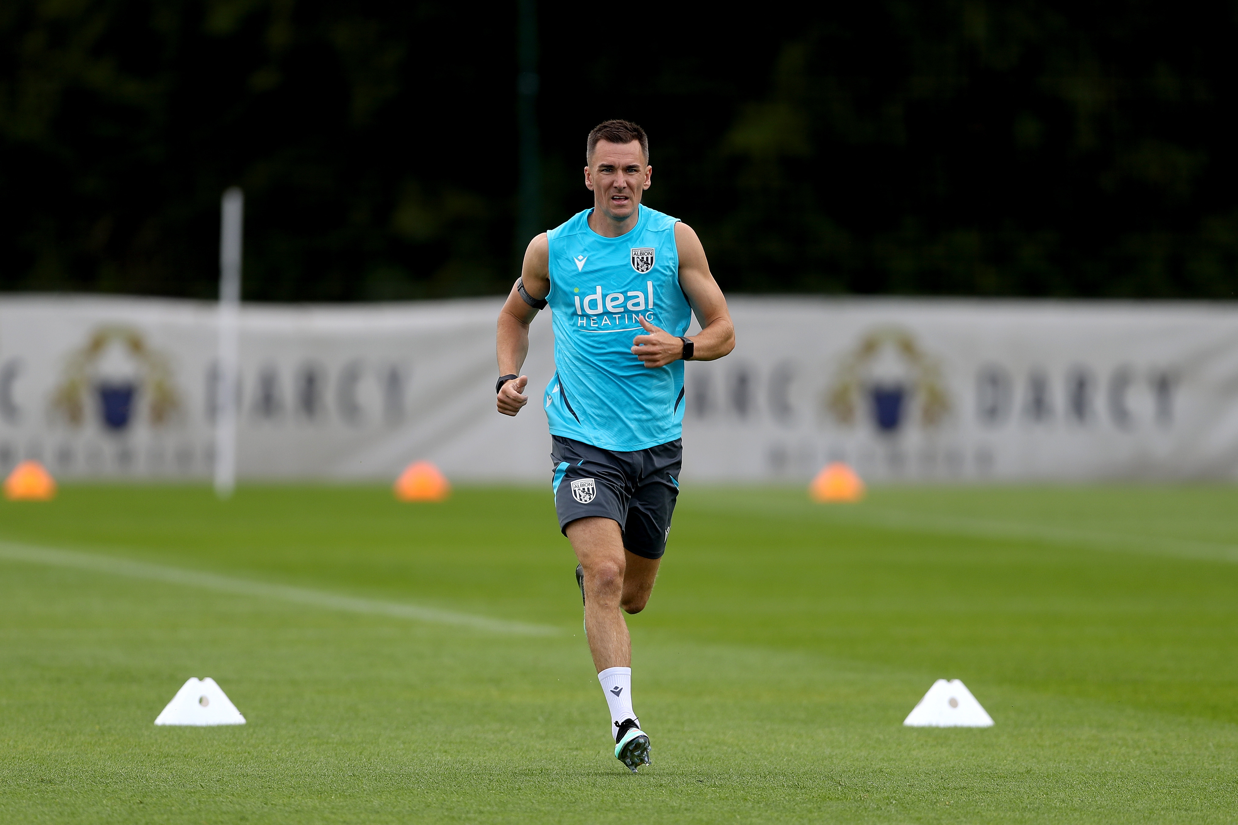 Jed Wallace running during a training session