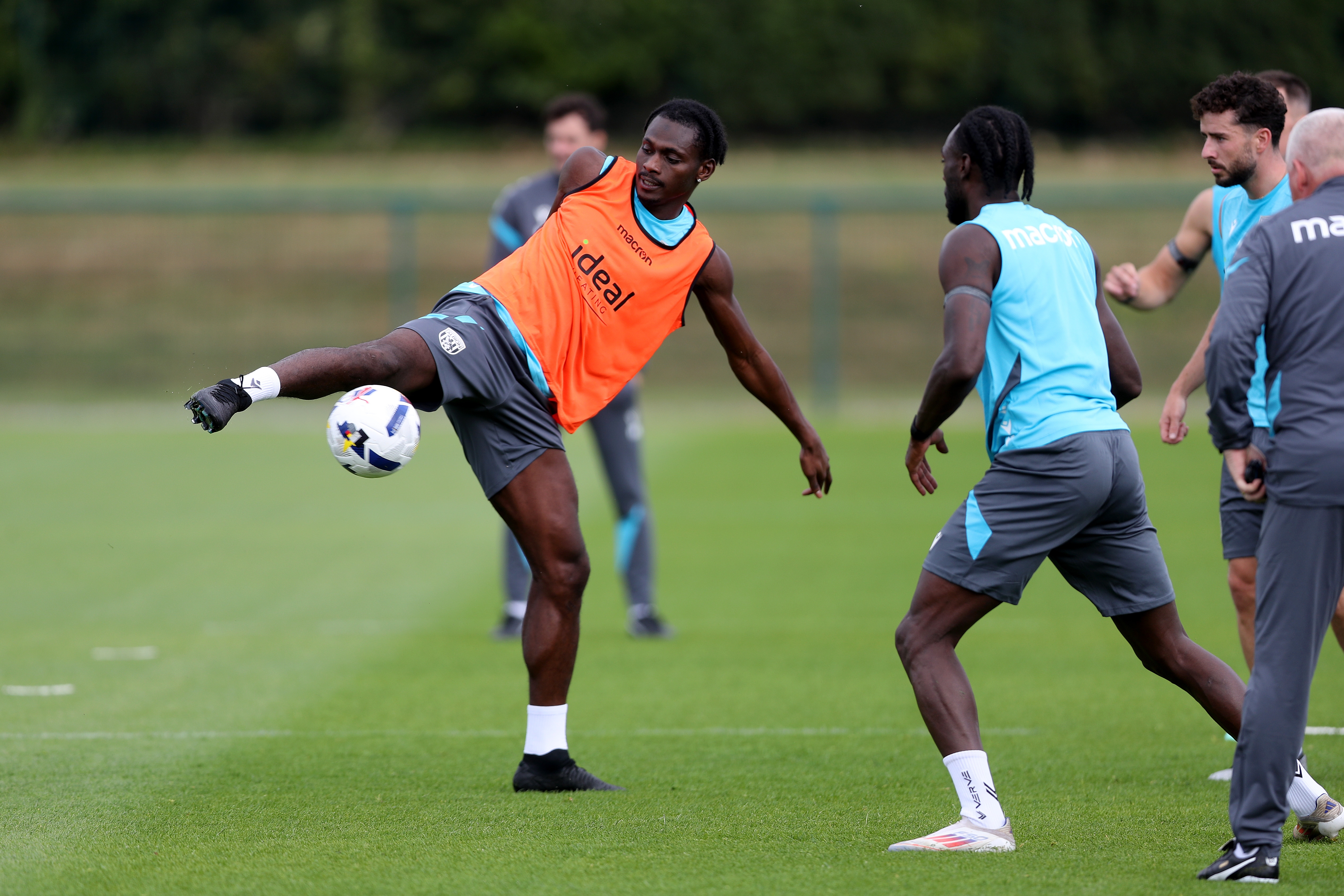 Ousmane Diakité on the ball during a training session