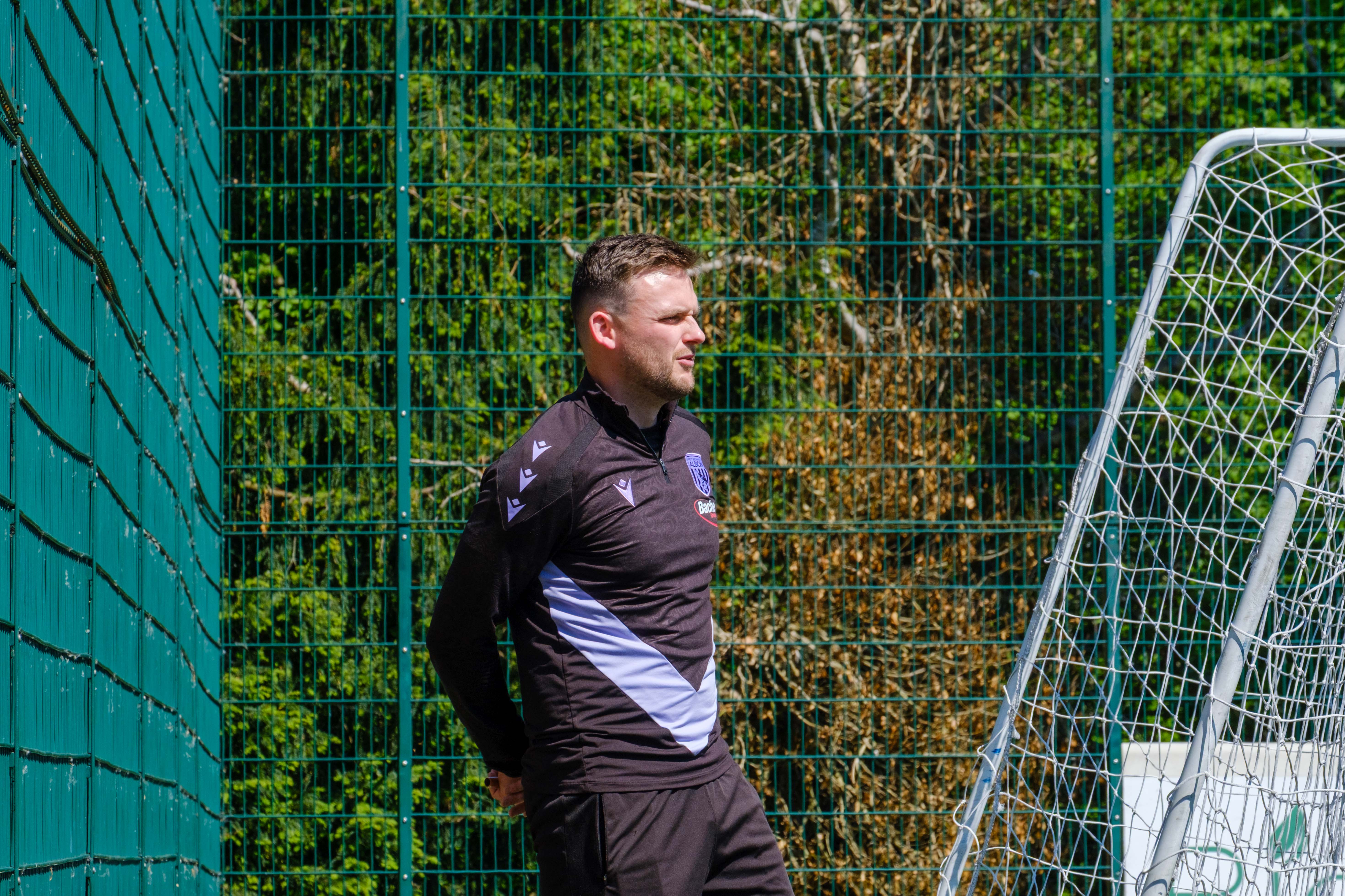 Head Coach Richard Henderson.