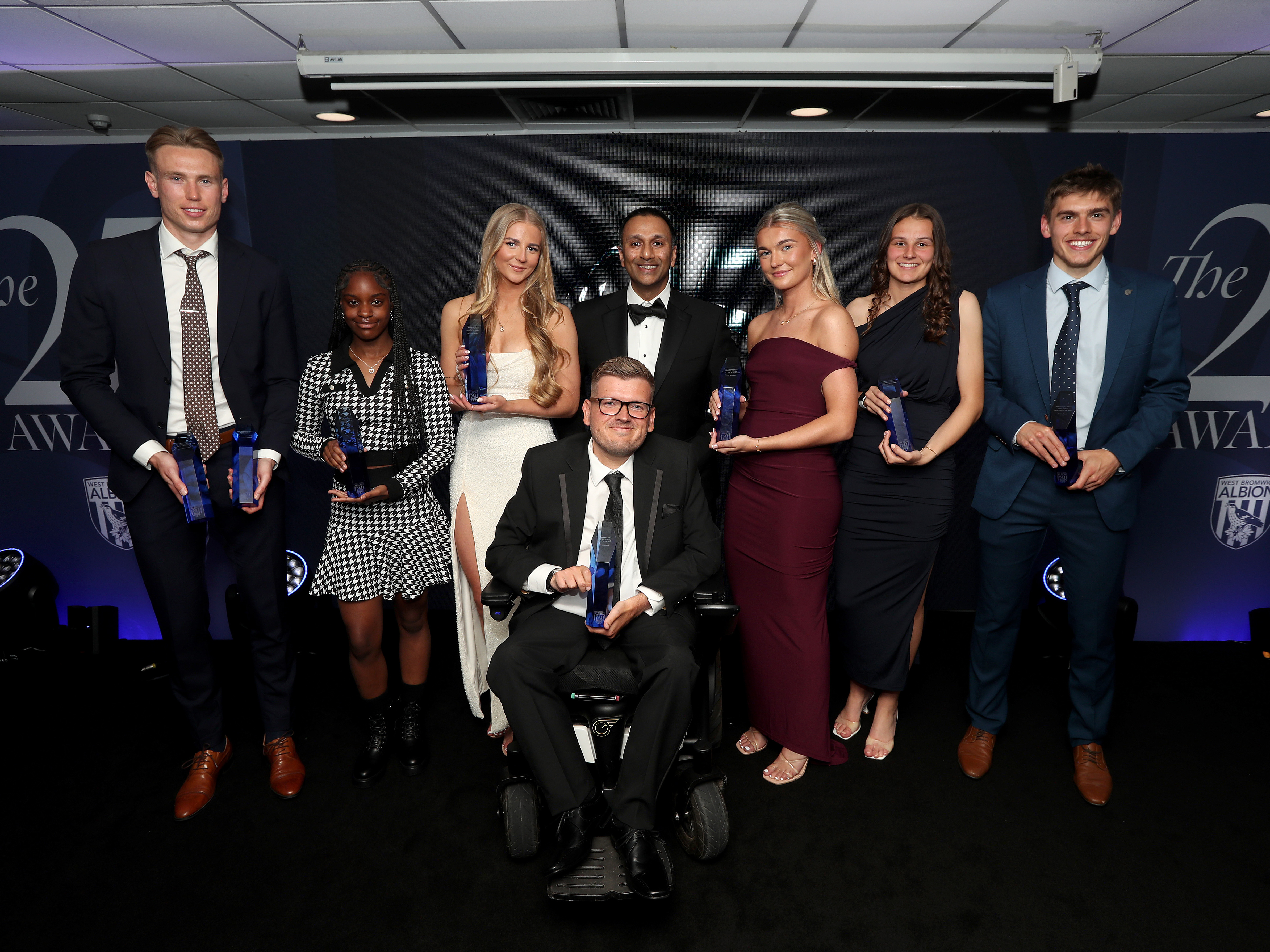 An image of Shilen Patel with the men's, women's, Foundation and Academy award winners from 2024/25
