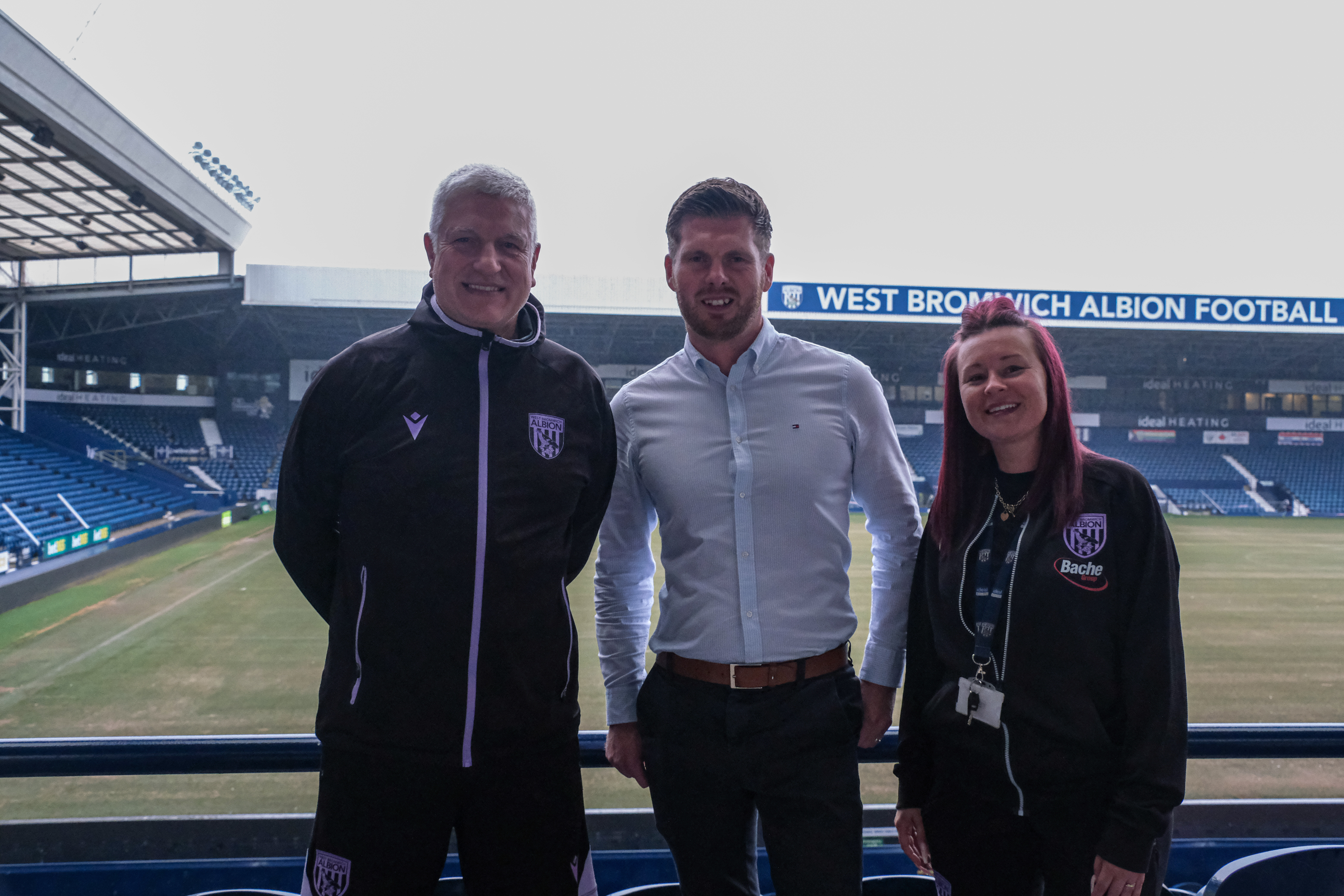 Steve Meeson and Jayne Norton pose for a photo with Ben from Sandwell Park Golf Club.