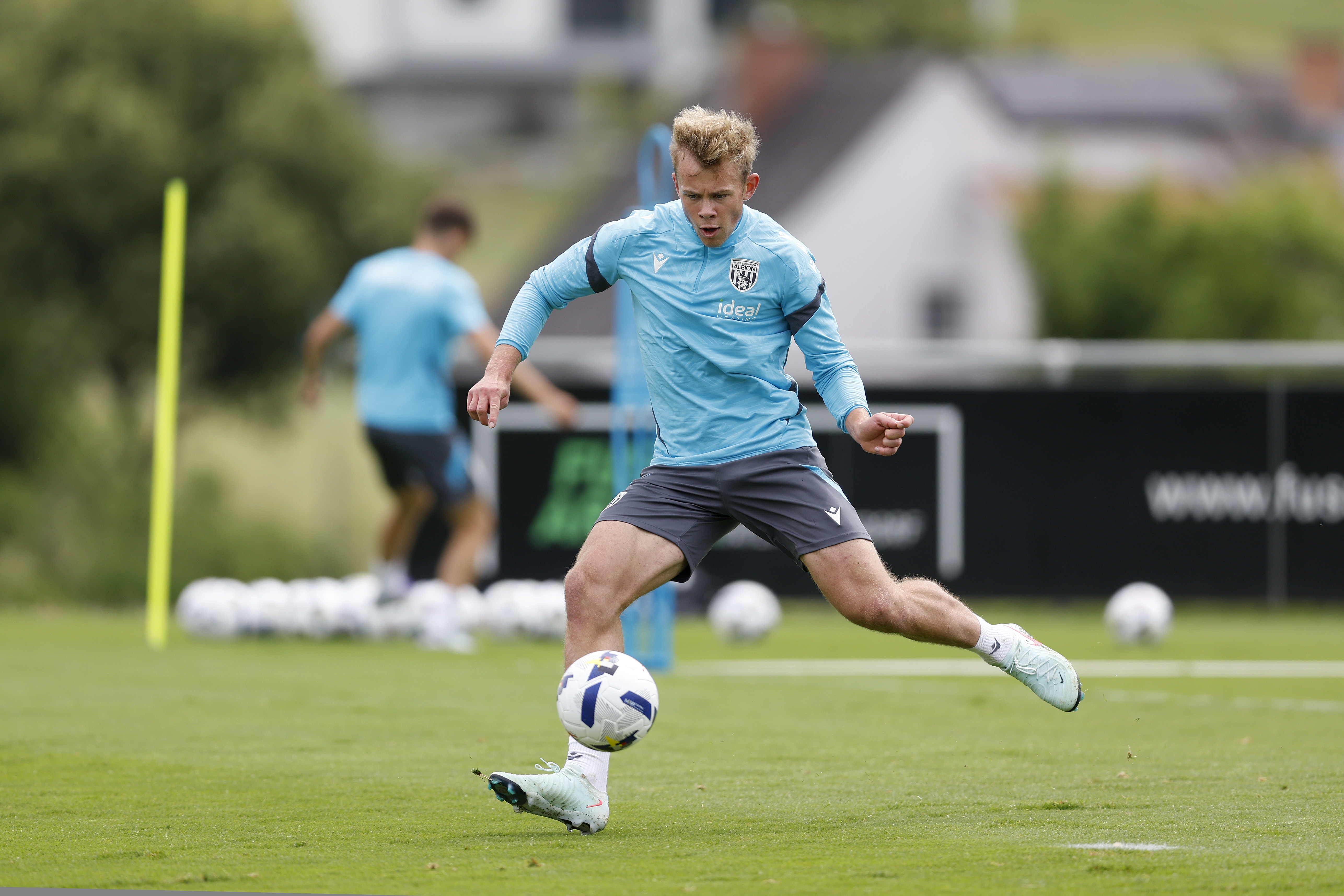 Aune Heggebø on the ball during training 